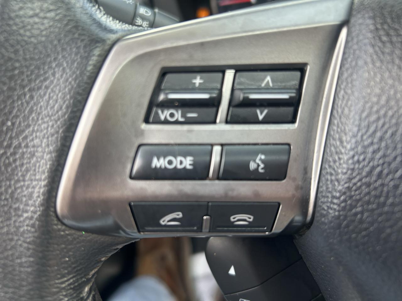 Subaru Forester 4dr CVT 2.5i Touring PZEV 2015