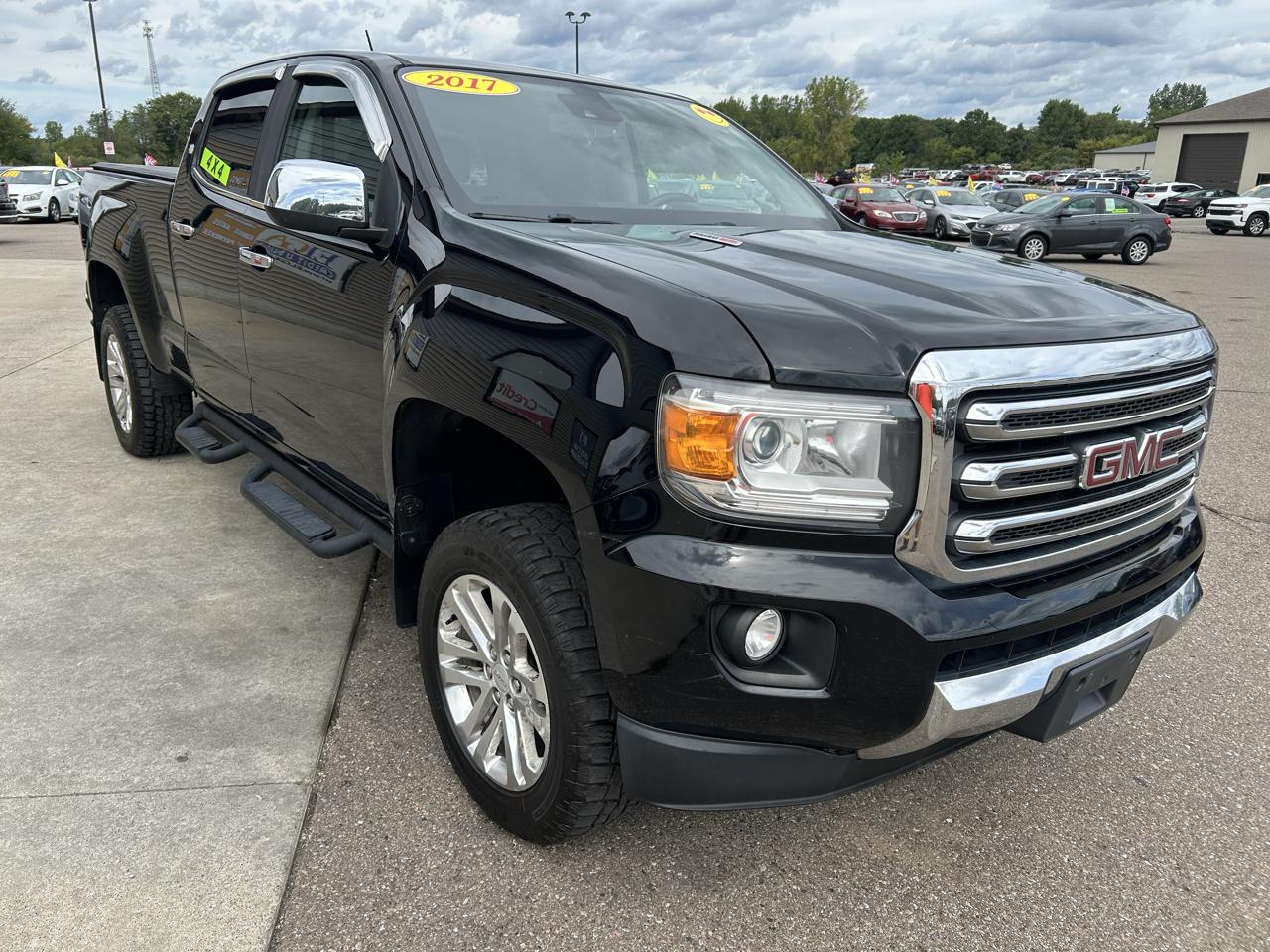 GMC Canyon 4WD Crew Cab 140.5" SLT 2017