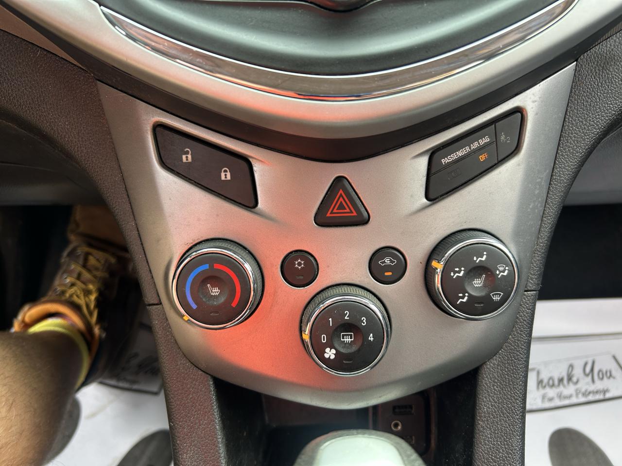 Chevrolet Sonic 4dr Sdn Auto LT 2017
