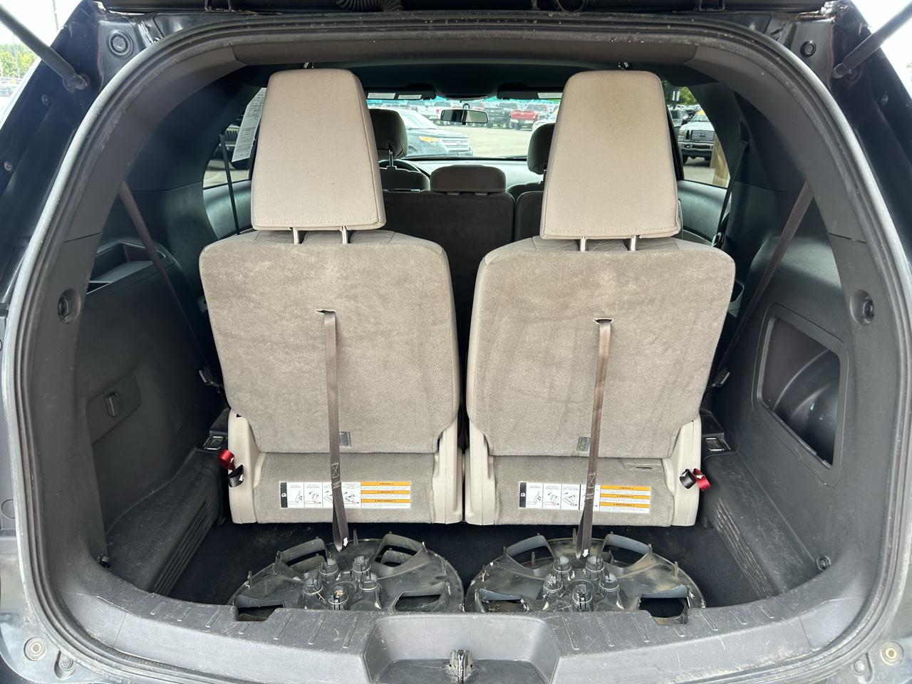 Ford Explorer 4WD 4dr Base 2013