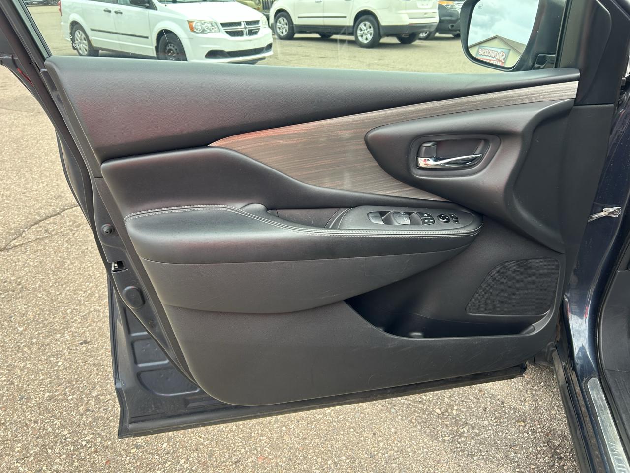 Nissan Murano FWD 4dr Platinum 2016