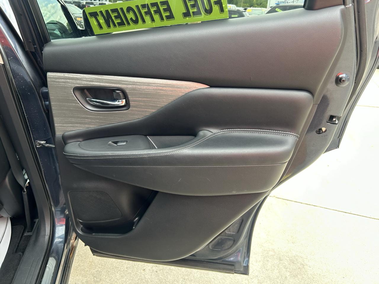 Nissan Murano FWD 4dr Platinum 2016
