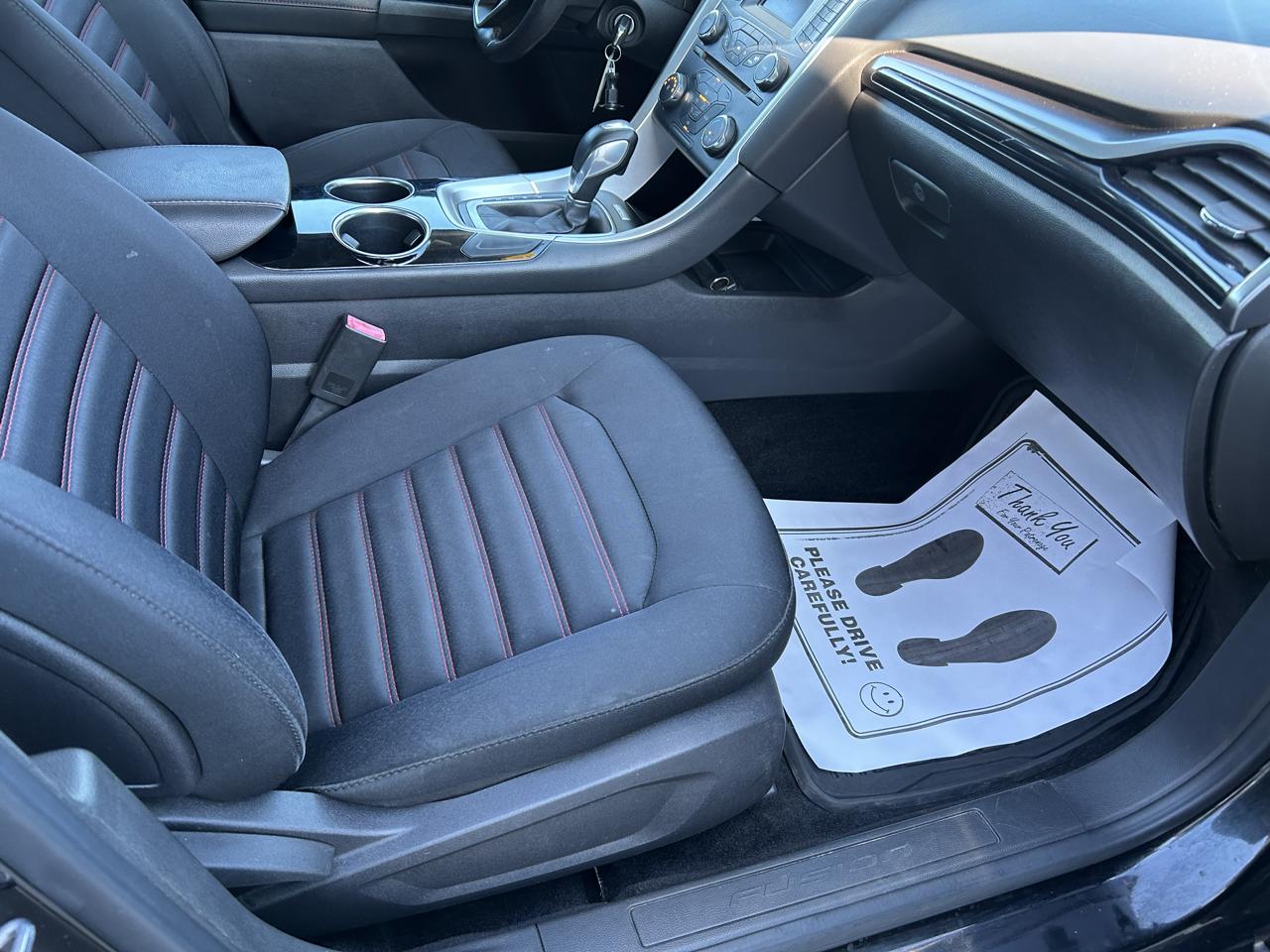 Ford Fusion 4dr Sdn SE FWD 2013