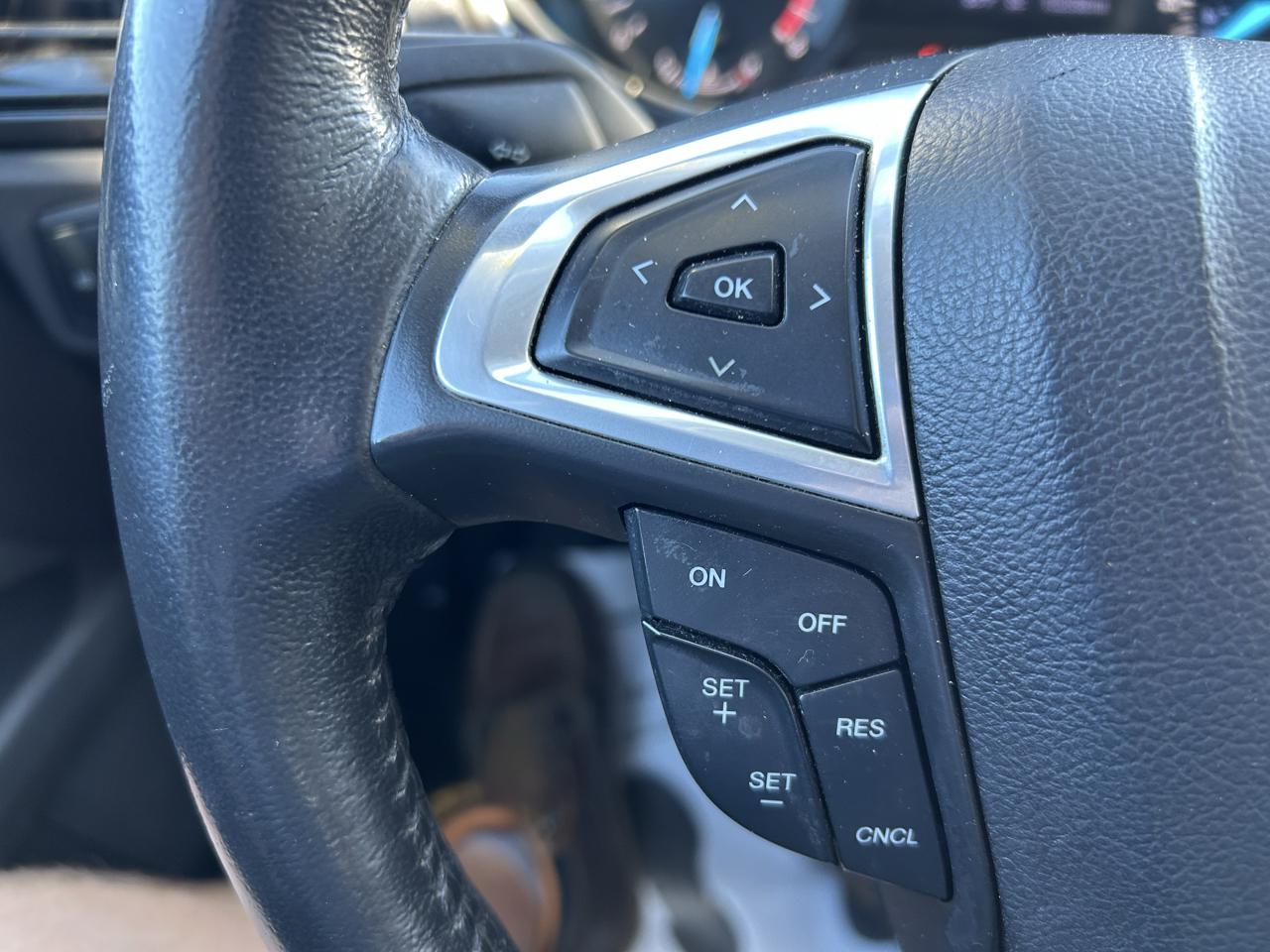 Ford Fusion 4dr Sdn SE FWD 2013