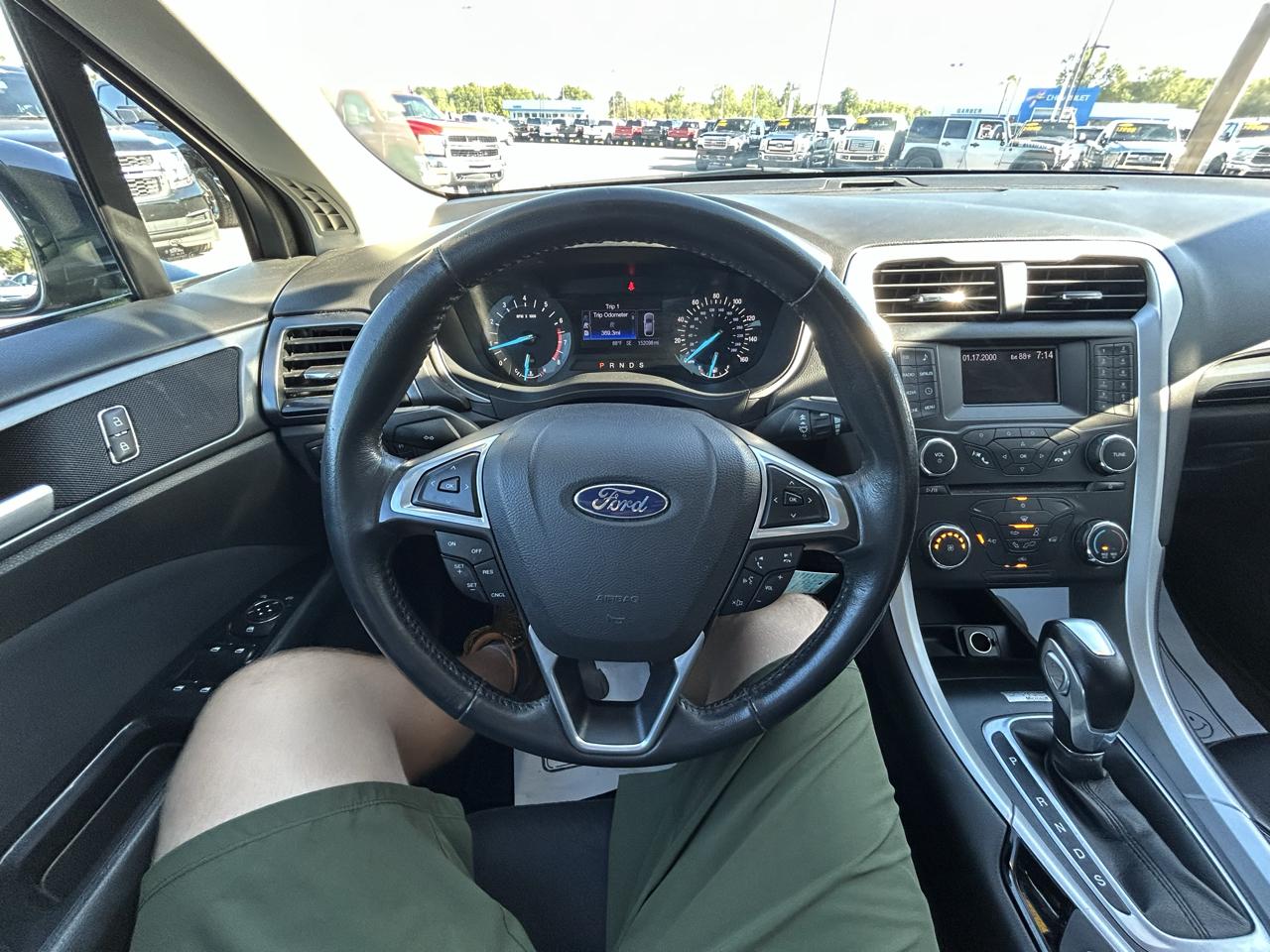 Ford Fusion 4dr Sdn SE FWD 2013