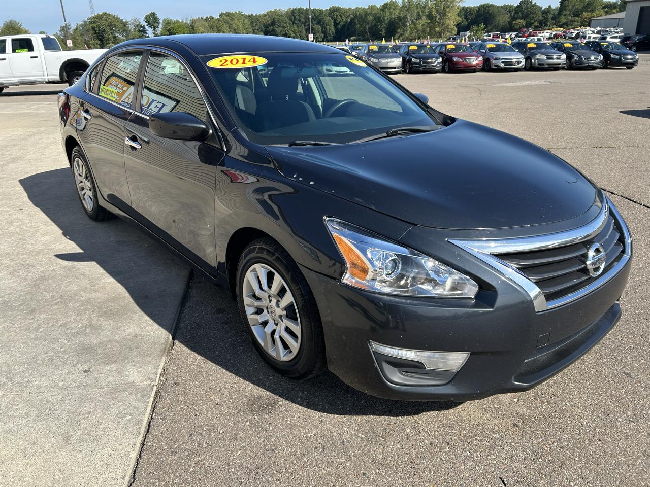Nissan Altima 4dr Sdn I4 2.5 2014