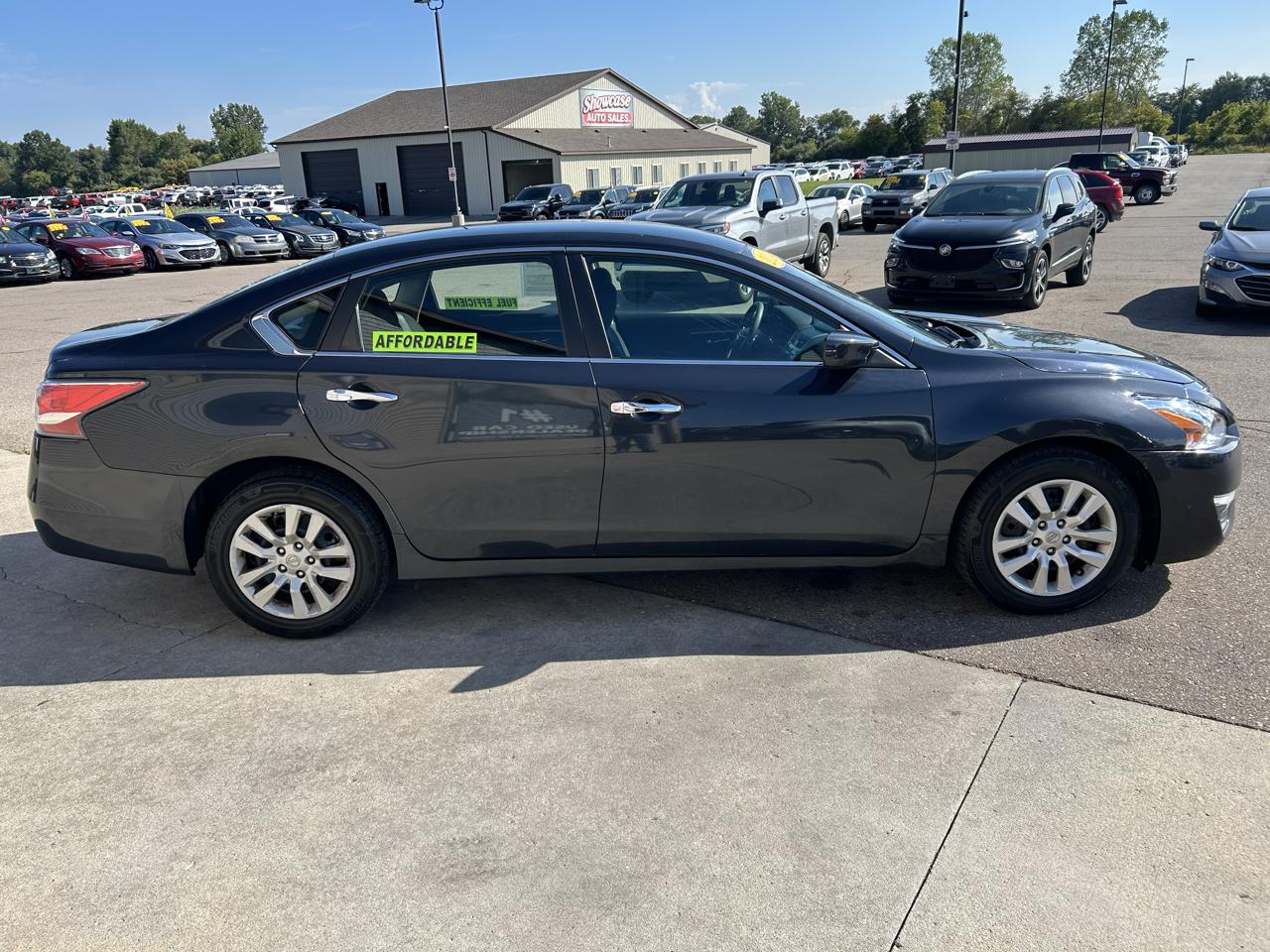 Nissan Altima 4dr Sdn I4 2.5 2014