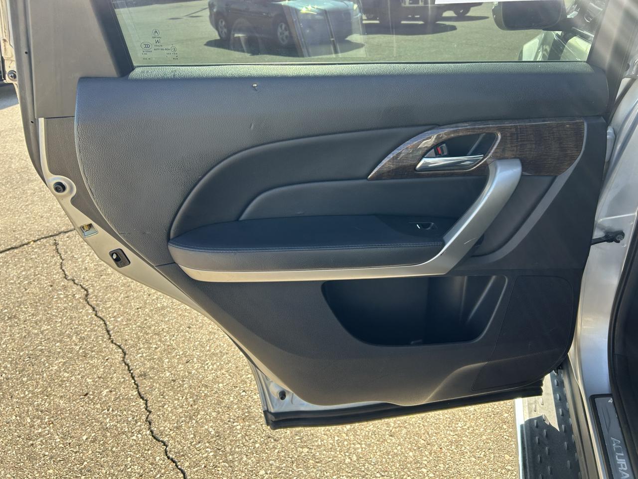 Acura MDX AWD 4dr Tech Pkg 2011