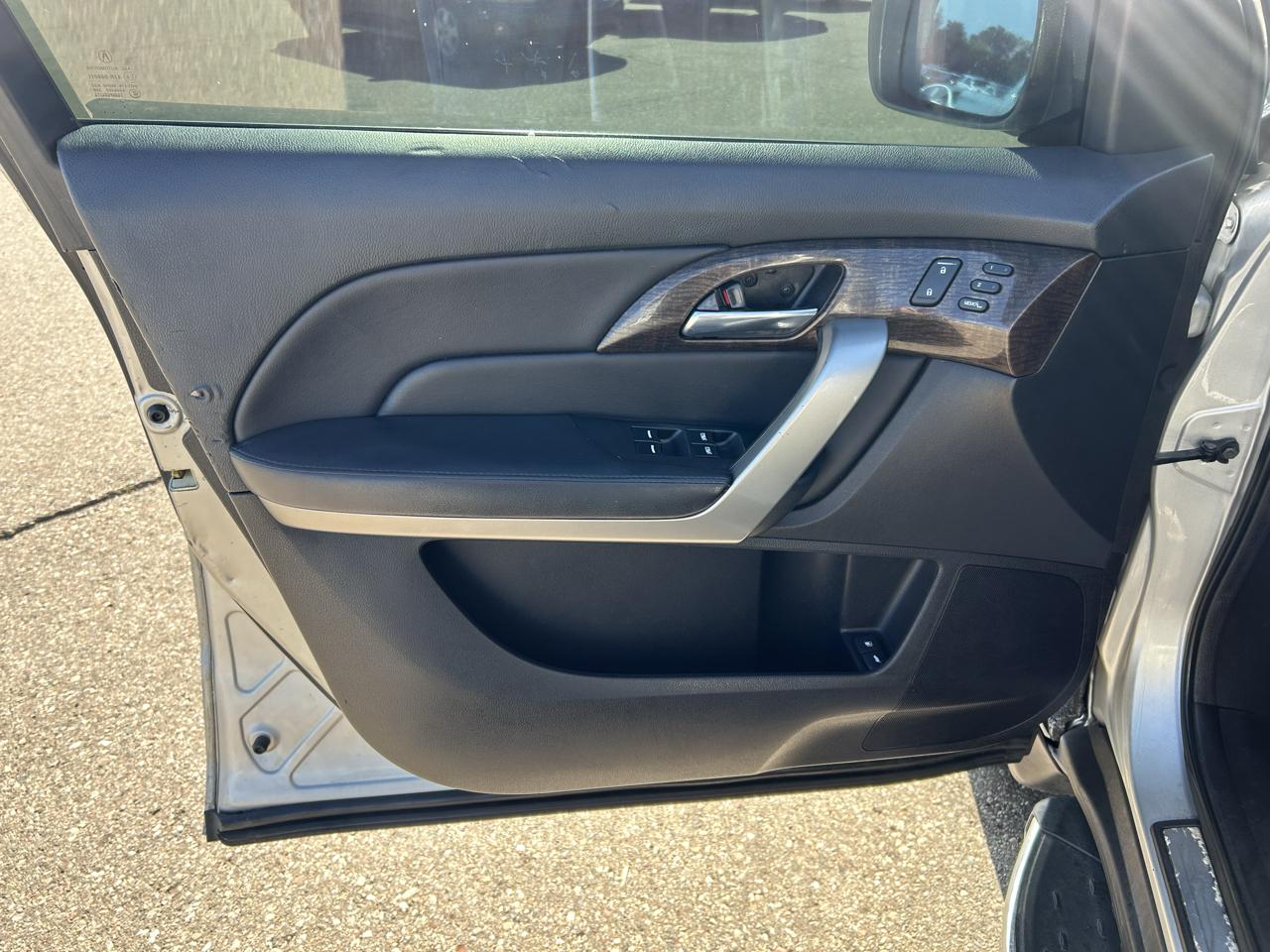 Acura MDX AWD 4dr Tech Pkg 2011