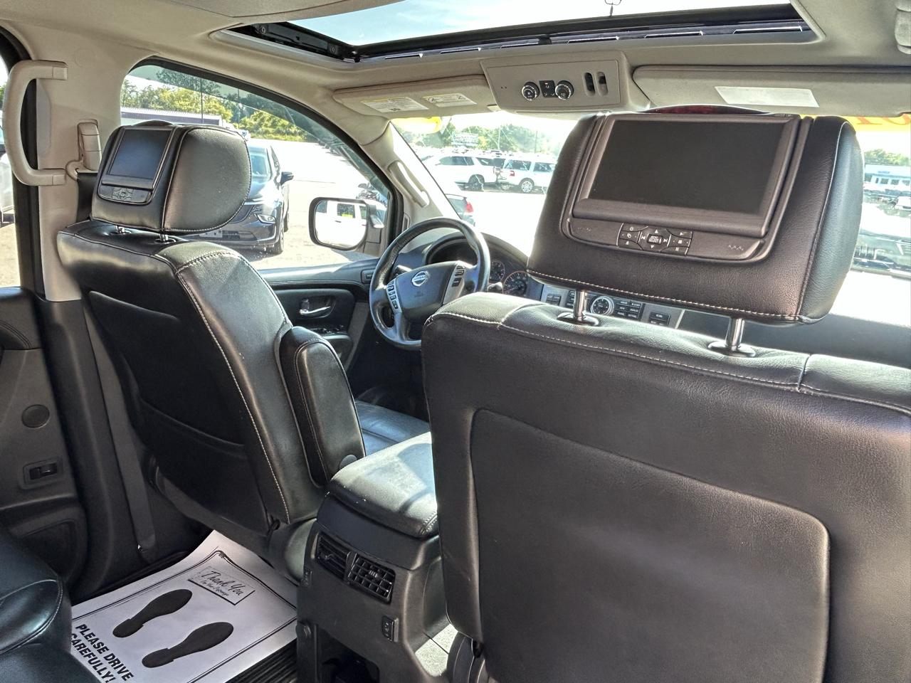 Nissan Armada 4WD 4dr Platinum 2015