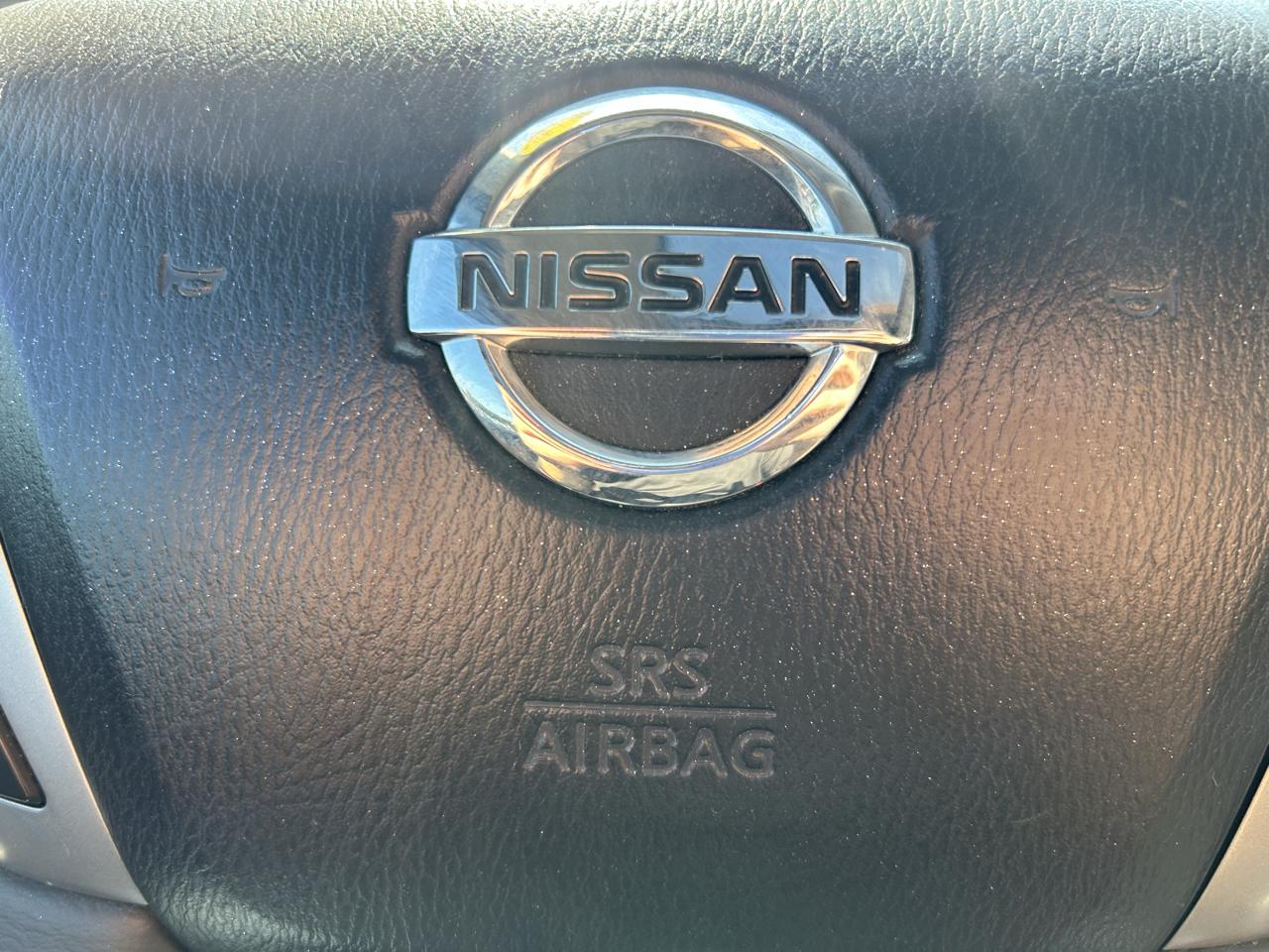 Nissan Armada 4WD 4dr Platinum 2015