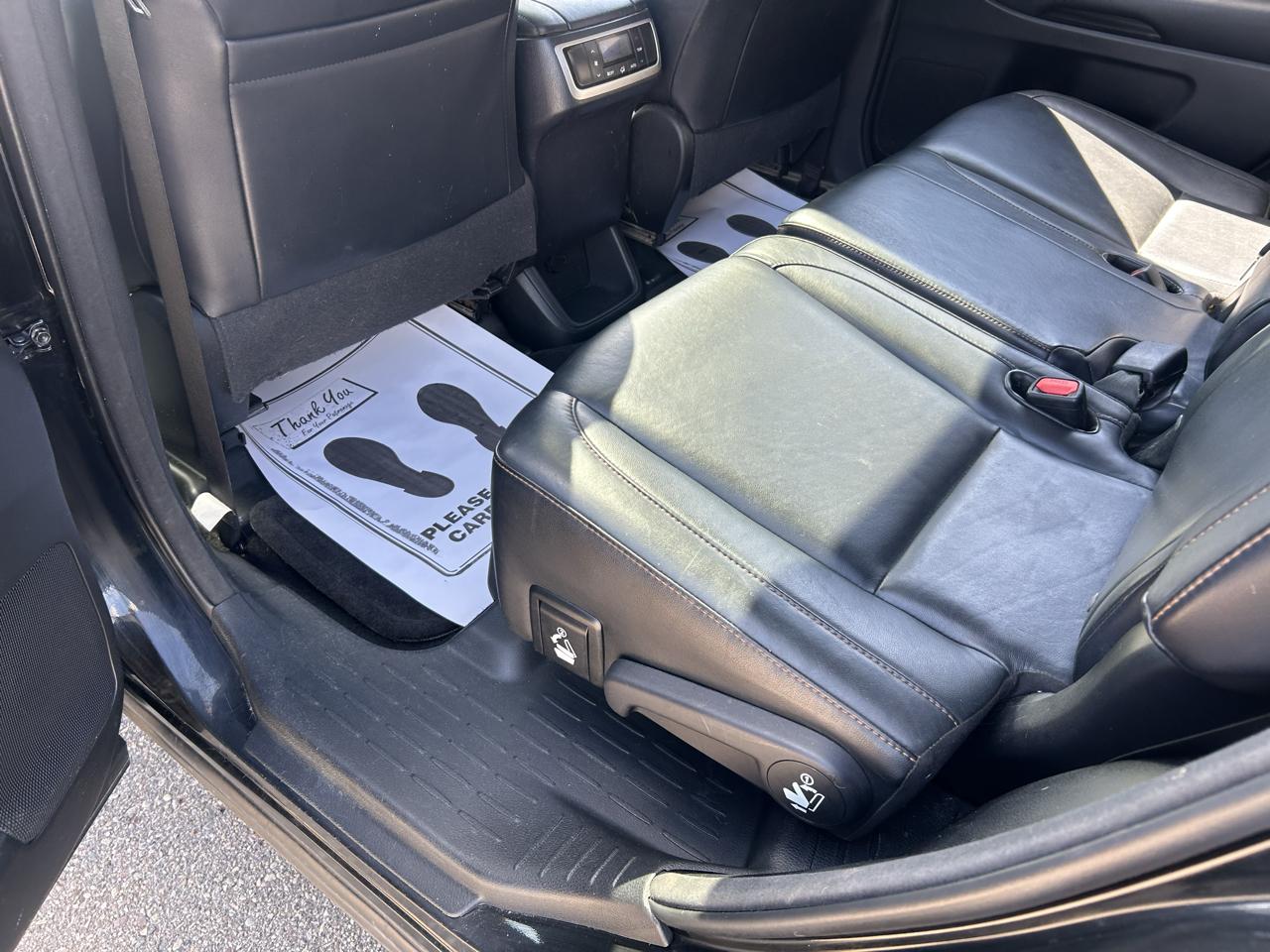 Toyota Highlander AWD 4dr V6 XLE (Natl) 2015