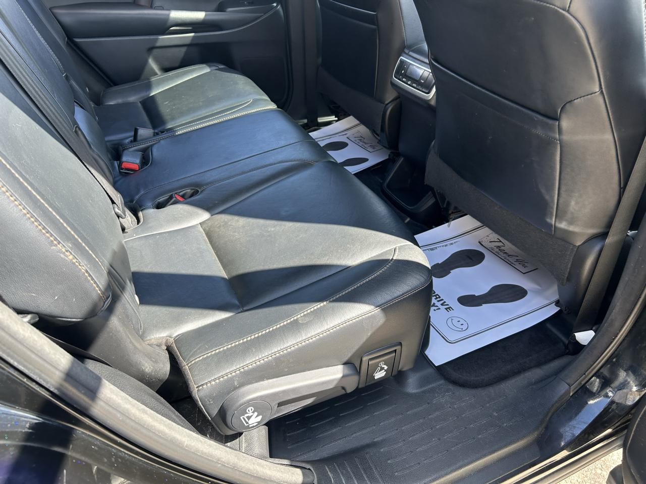 Toyota Highlander AWD 4dr V6 XLE (Natl) 2015
