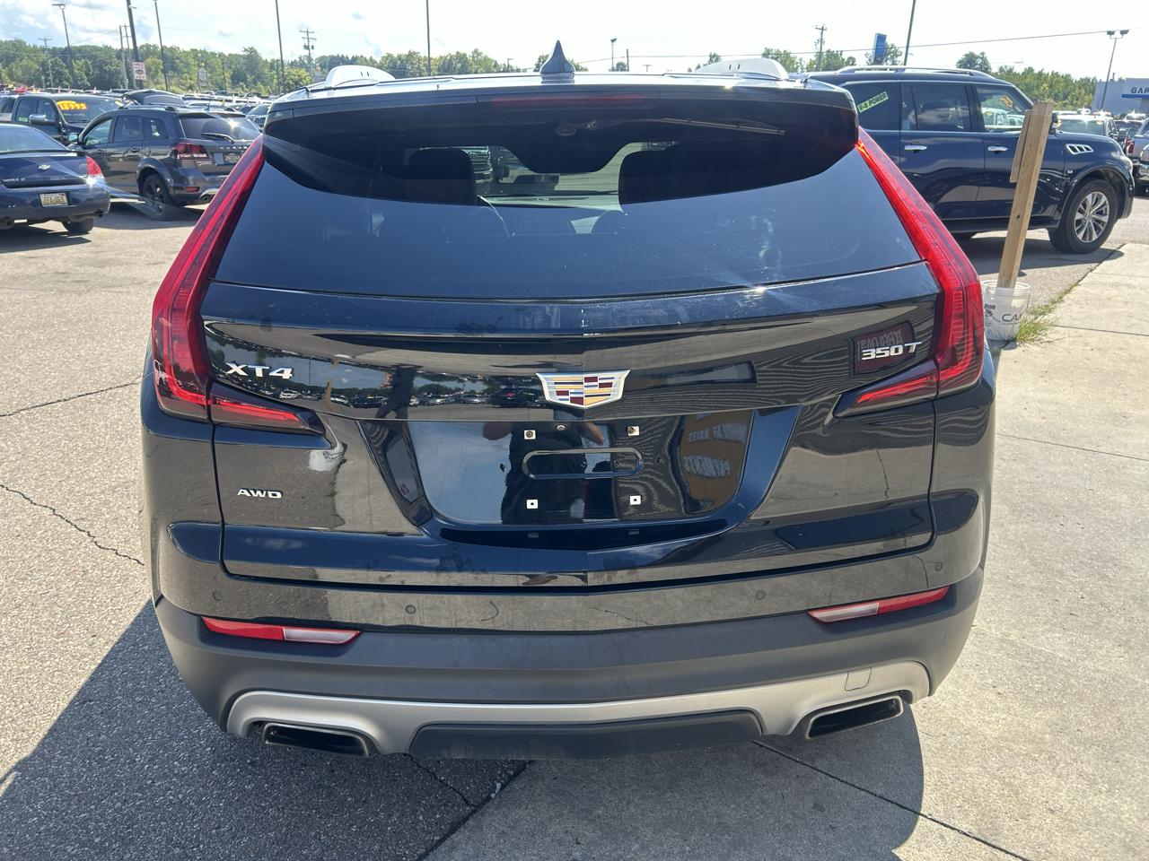 Cadillac XT4 AWD 4dr Premium Luxury 2021