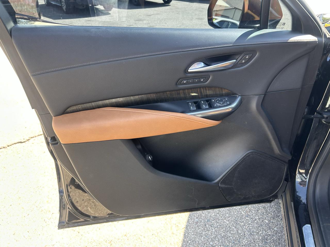 Cadillac XT4 AWD 4dr Premium Luxury 2021