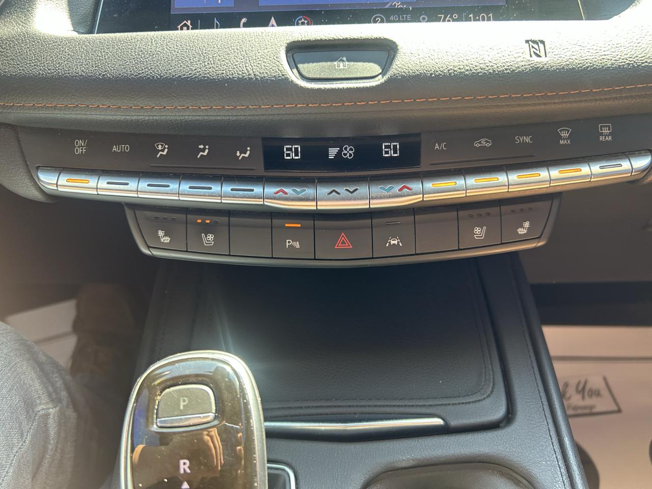 Cadillac XT4 AWD 4dr Premium Luxury 2021