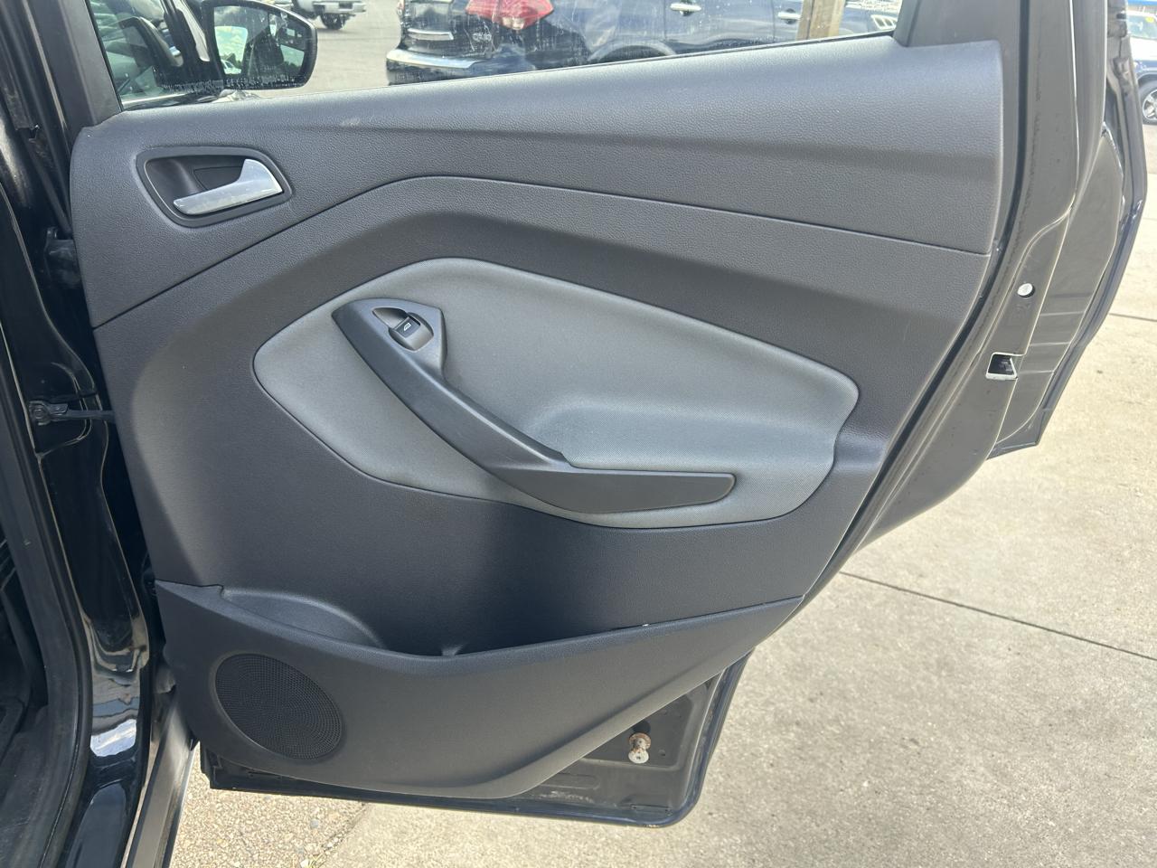 Ford Escape FWD 4dr SE 2013