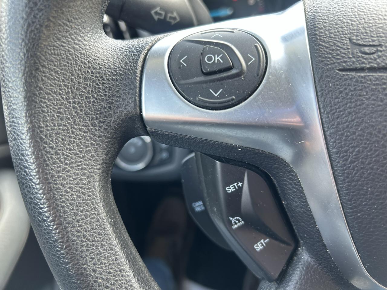 Ford Escape FWD 4dr SE 2013