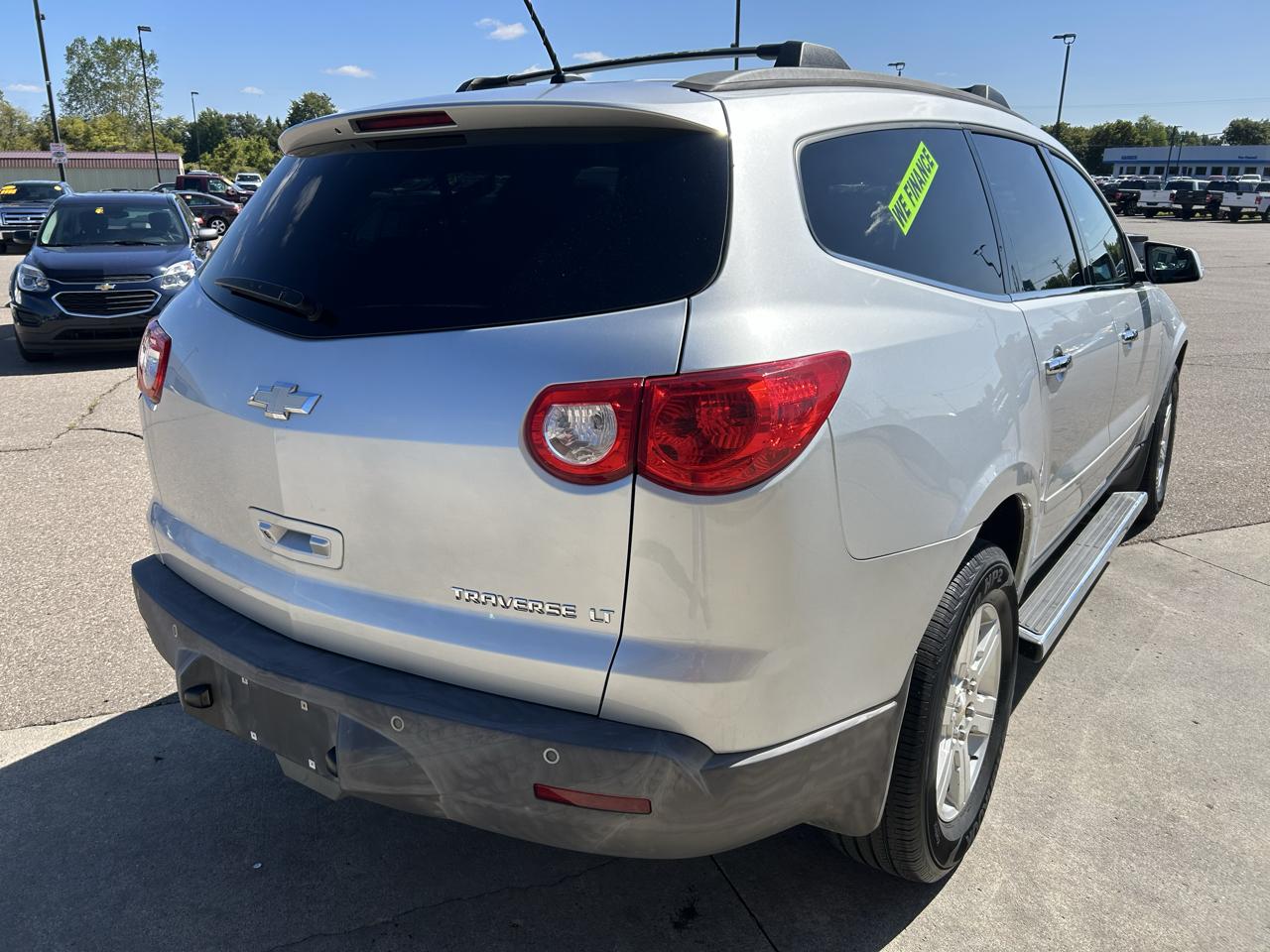 Chevrolet Traverse FWD 4dr LT w/1LT 2012