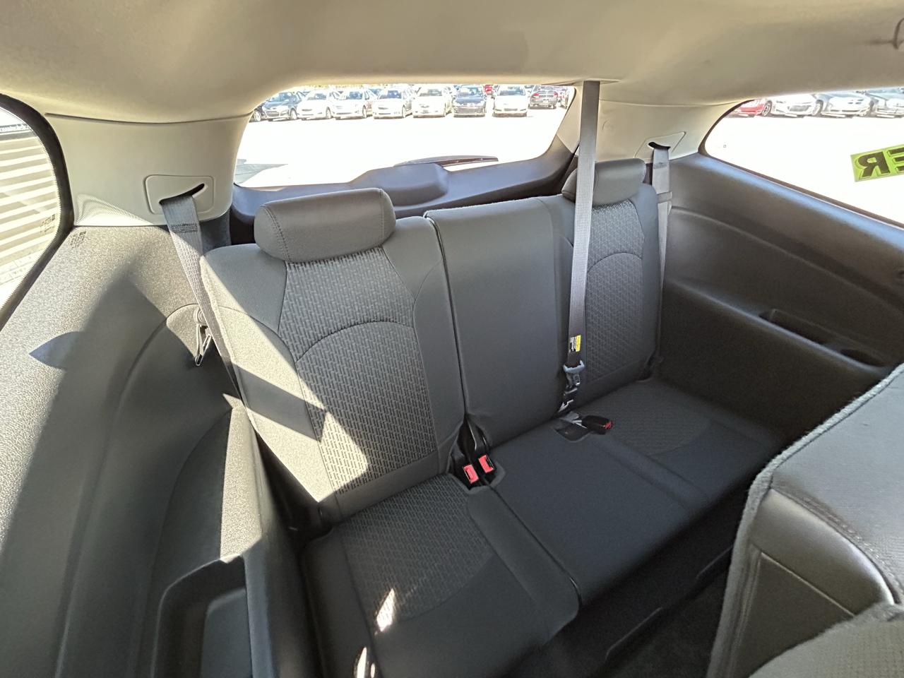 Chevrolet Traverse FWD 4dr LT w/1LT 2012