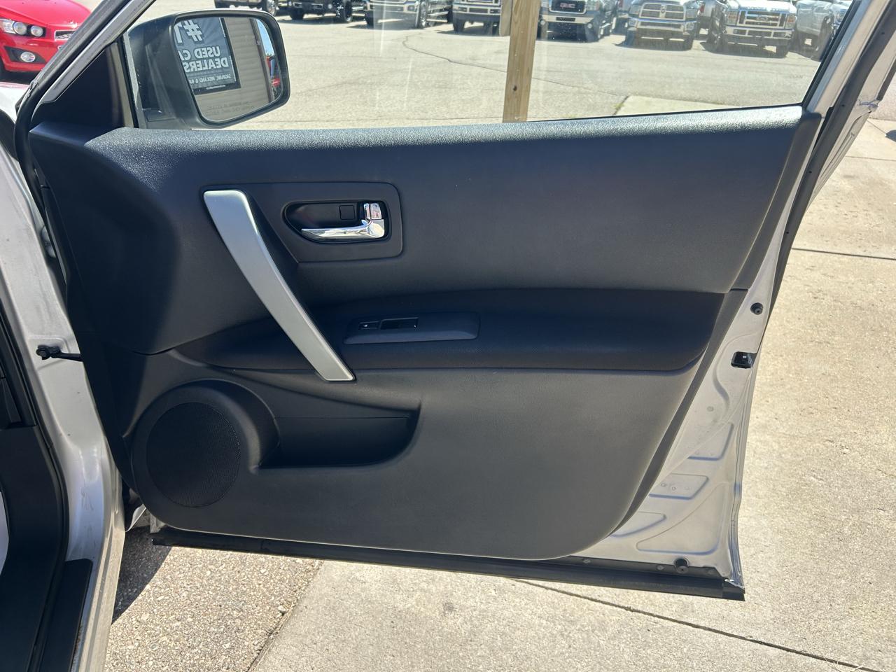 Nissan Rogue AWD 4dr S 2013