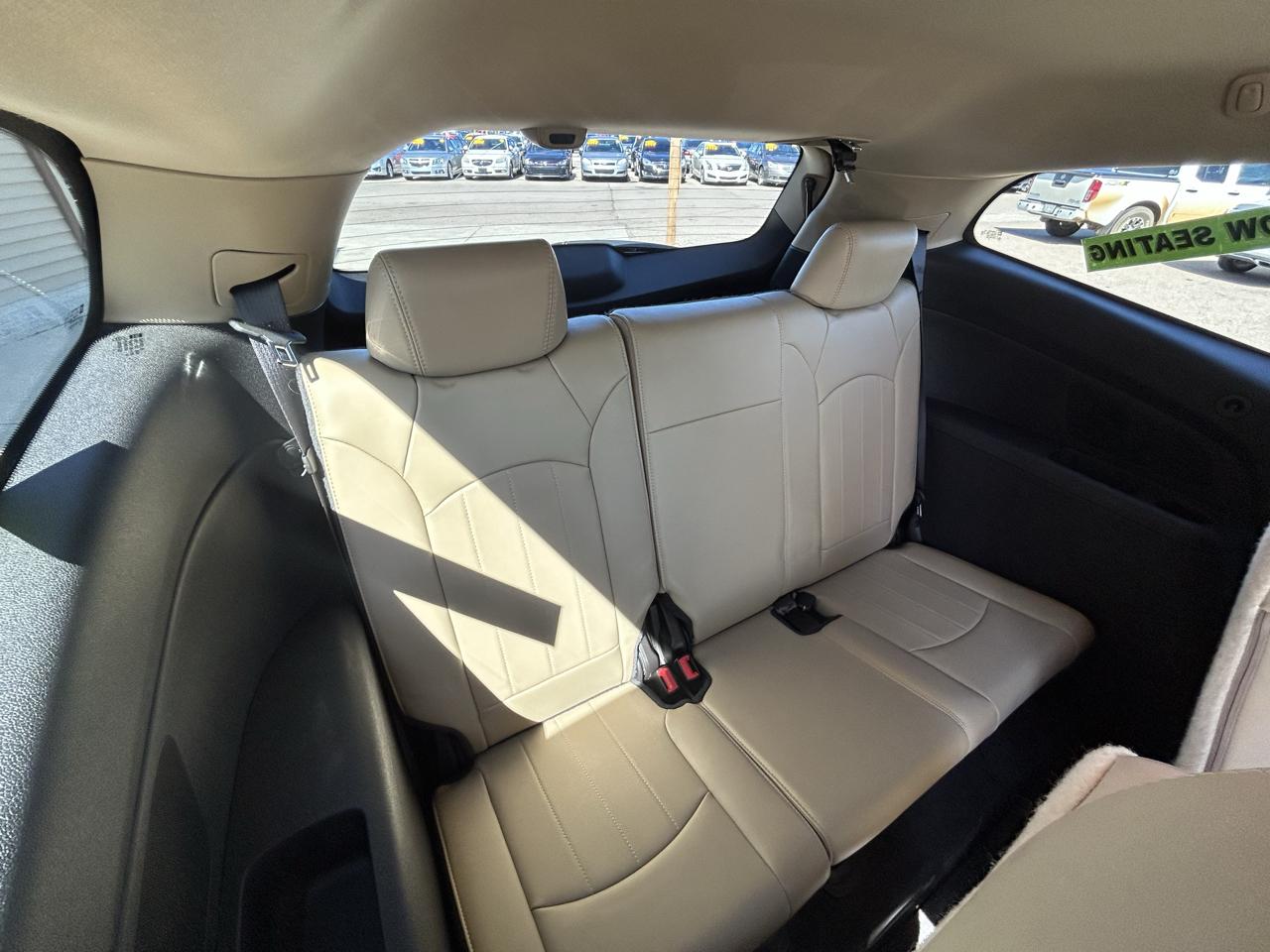 Chevrolet Traverse FWD 4dr LTZ 2009