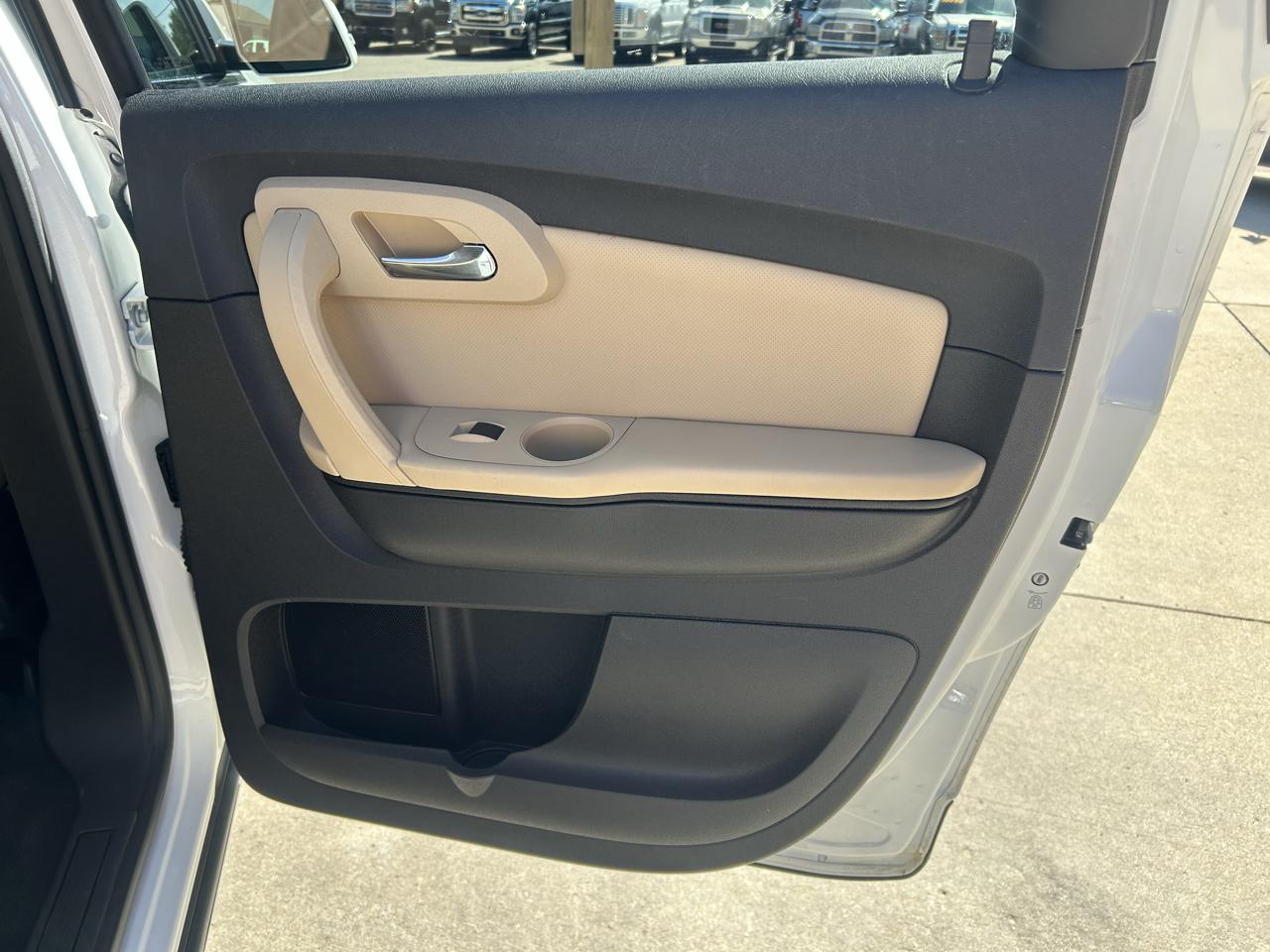 Chevrolet Traverse FWD 4dr LTZ 2009