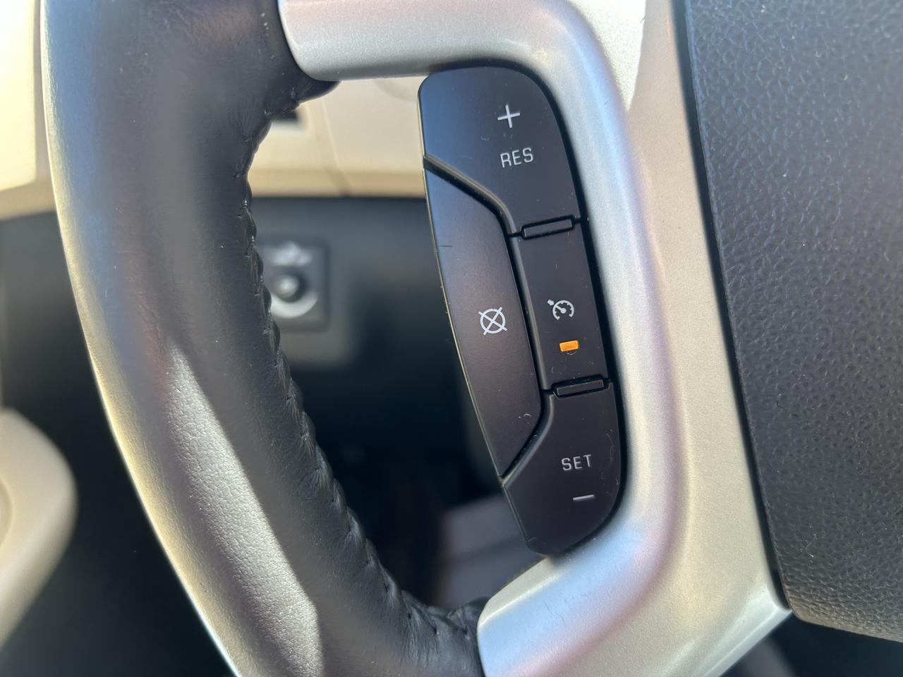Chevrolet Traverse FWD 4dr LTZ 2009