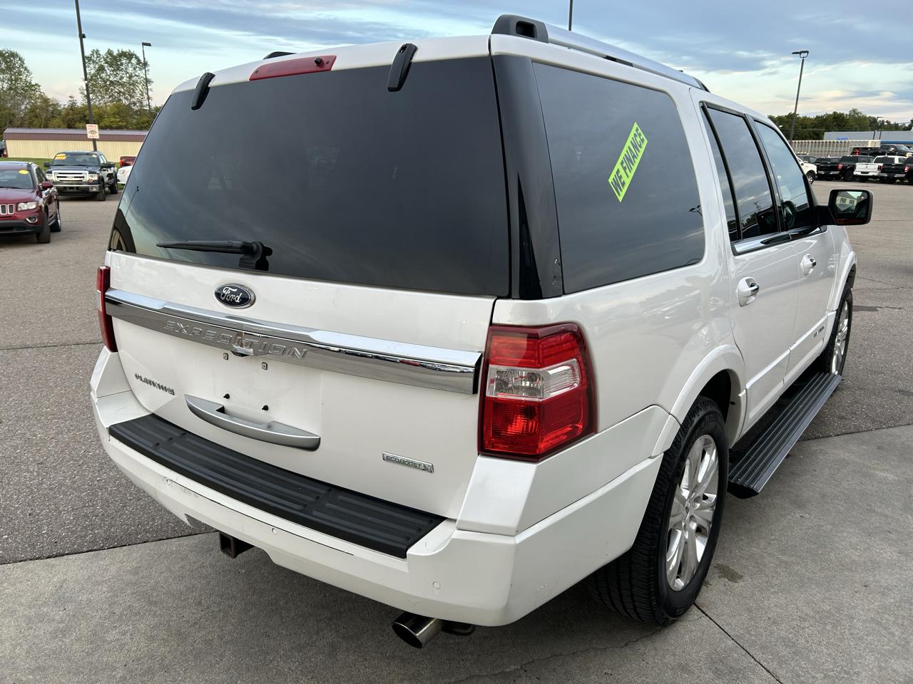 Ford Expedition 4WD 4dr Platinum 2015