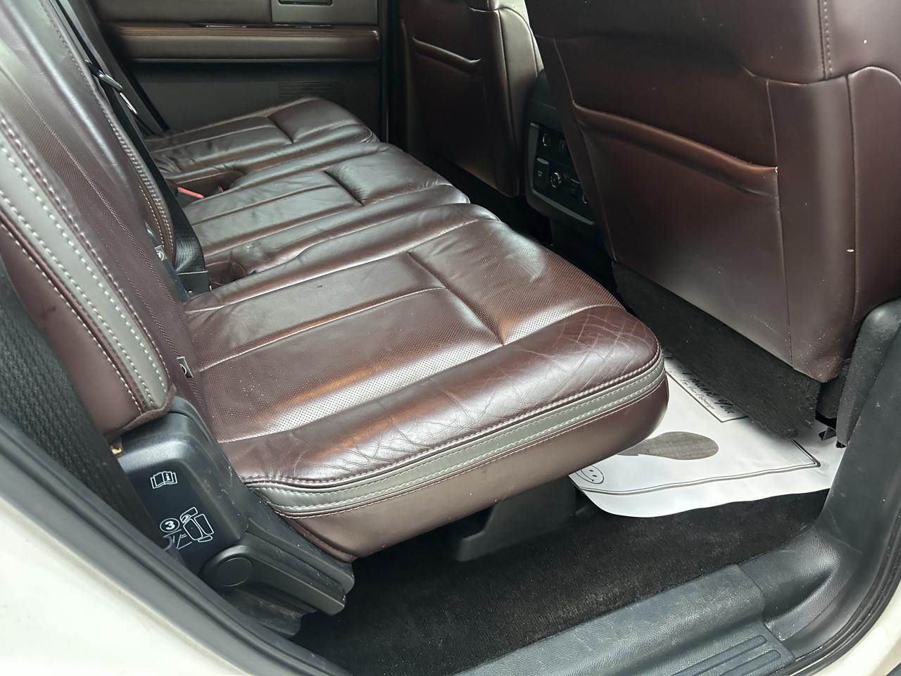 Ford Expedition 4WD 4dr Platinum 2015