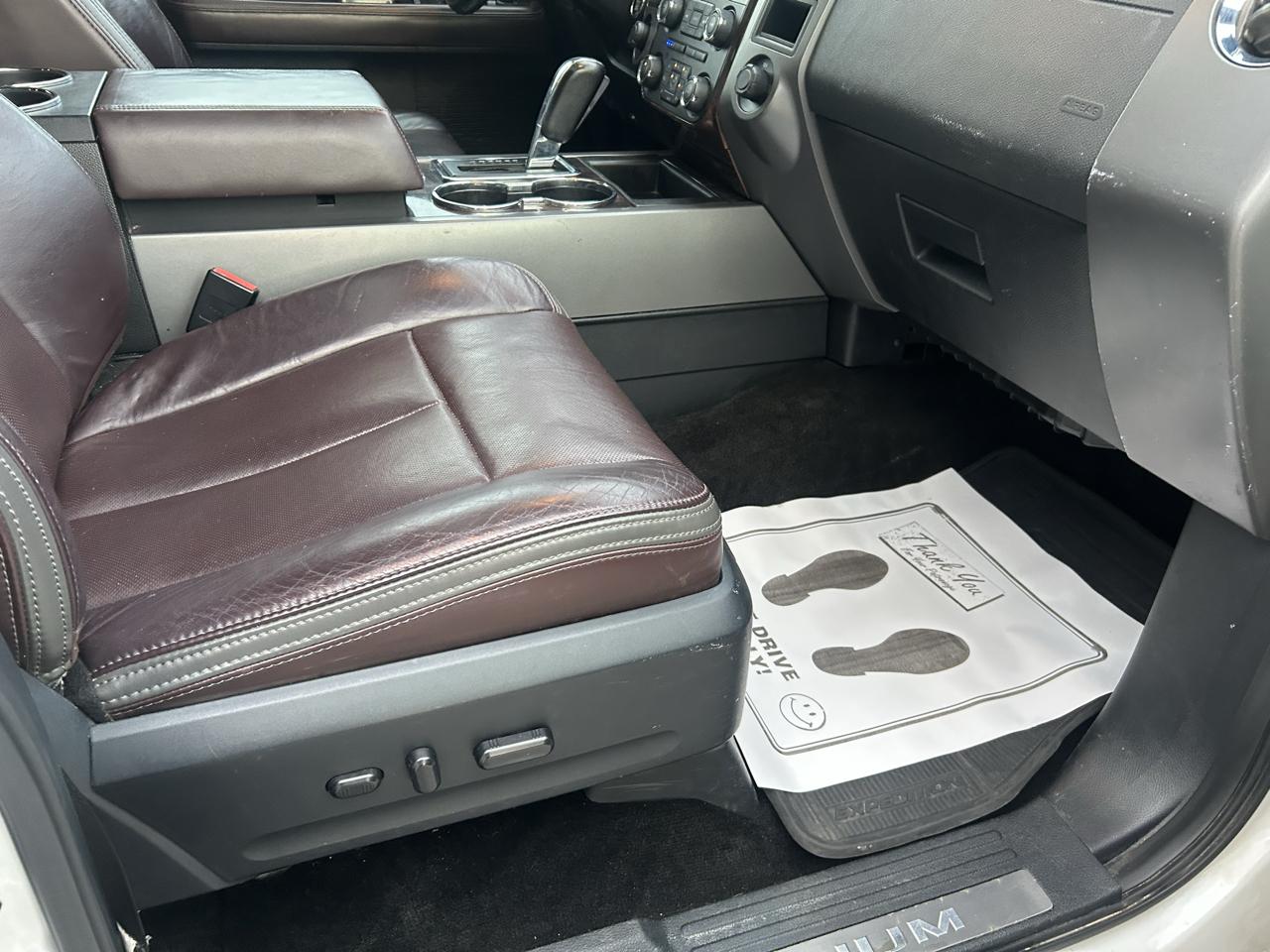 Ford Expedition 4WD 4dr Platinum 2015