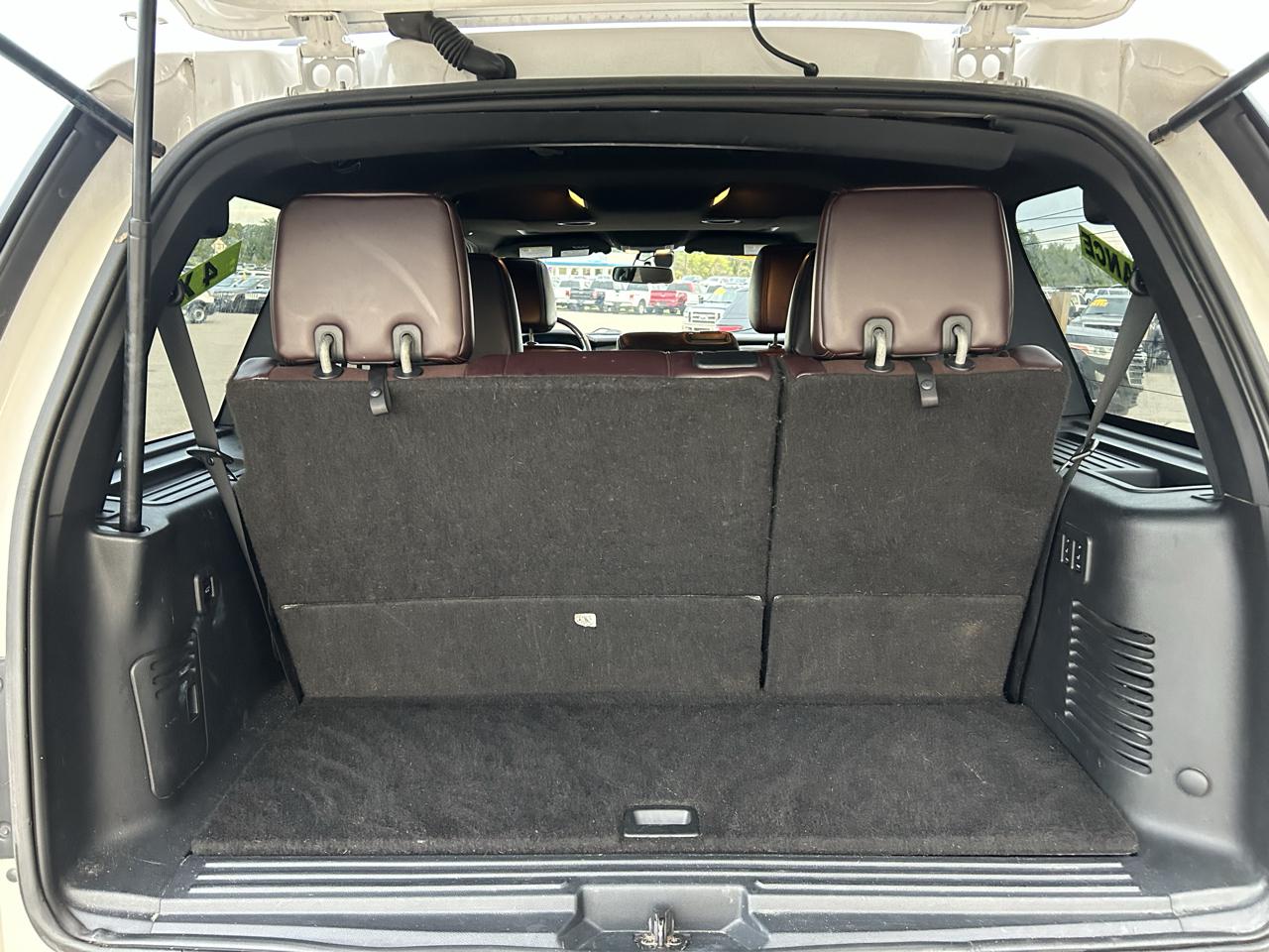 Ford Expedition 4WD 4dr Platinum 2015