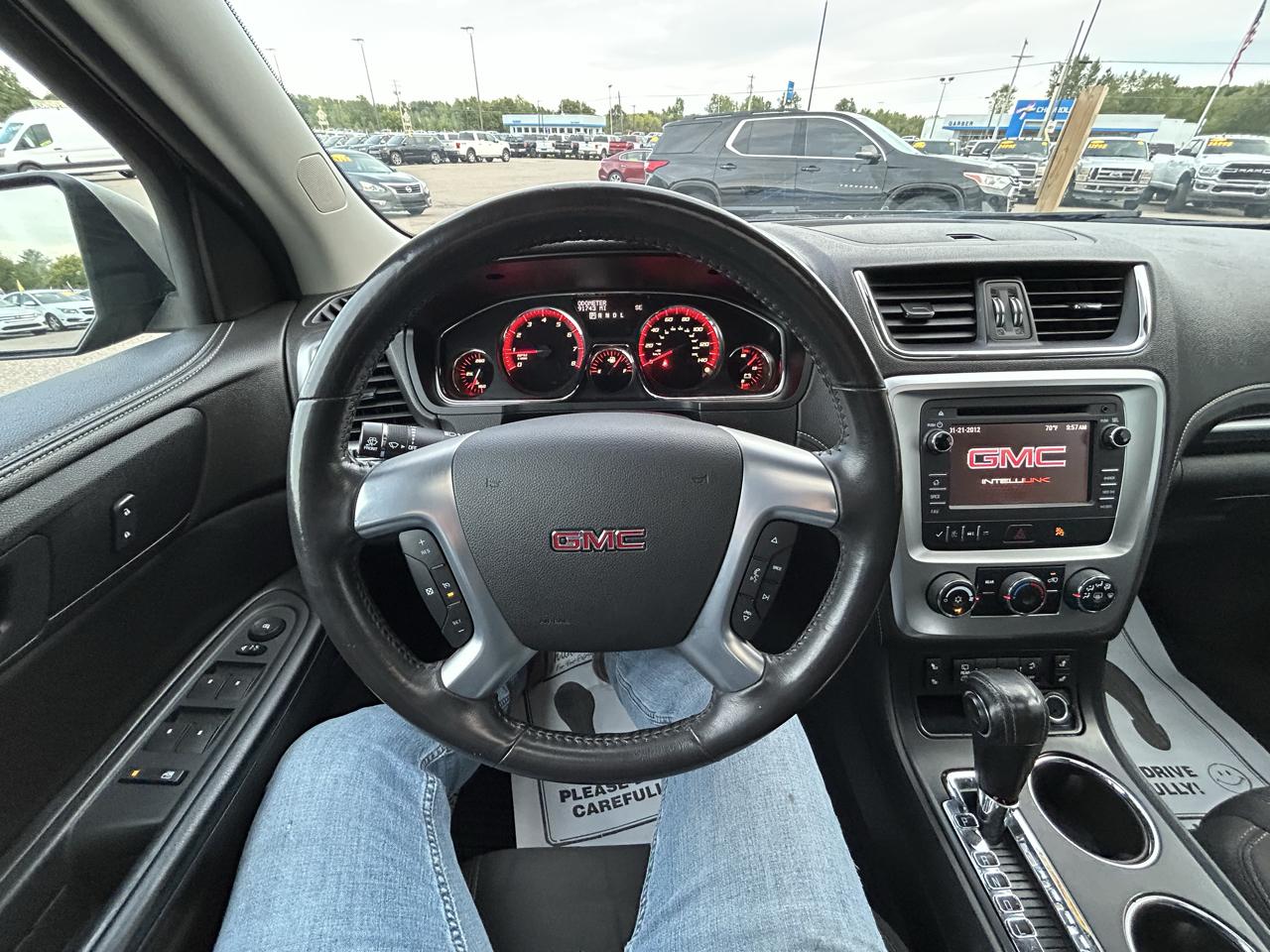 GMC Acadia AWD 4dr SLE w/SLE-2 2015