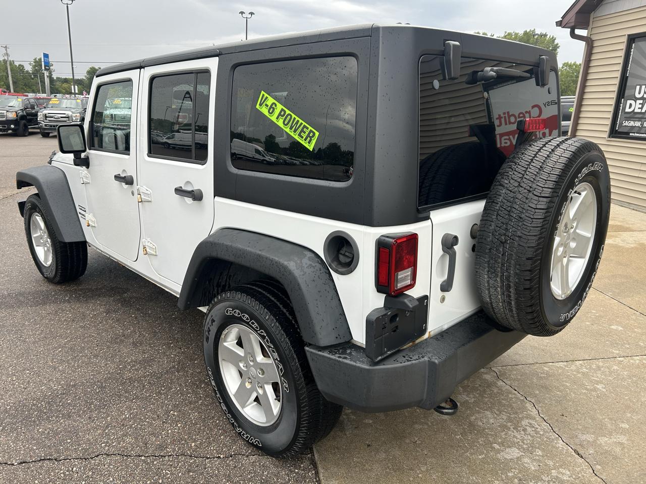 Jeep Wrangler Unlimited 4WD 4dr Sport 2015