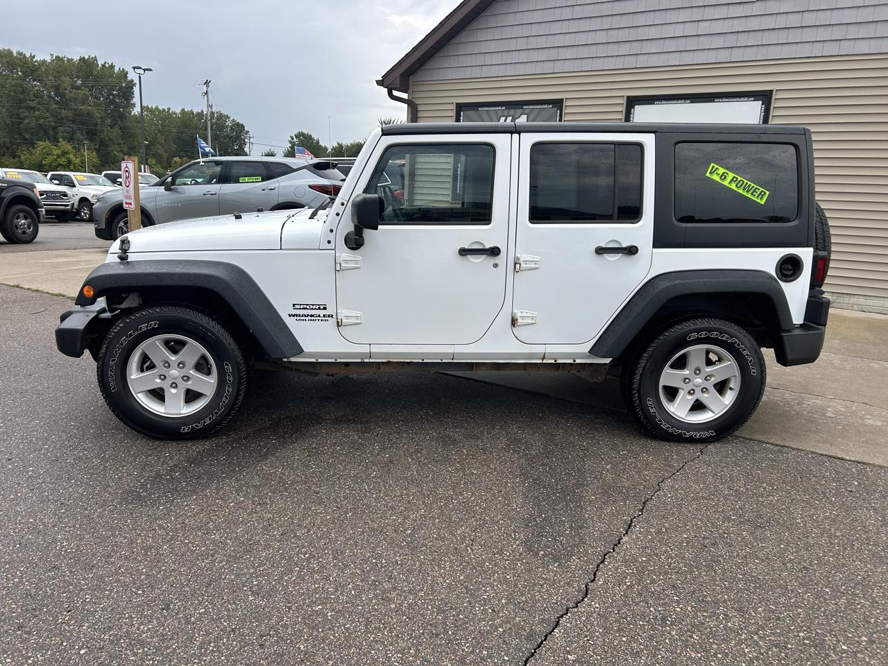 Jeep Wrangler Unlimited 4WD 4dr Sport 2015