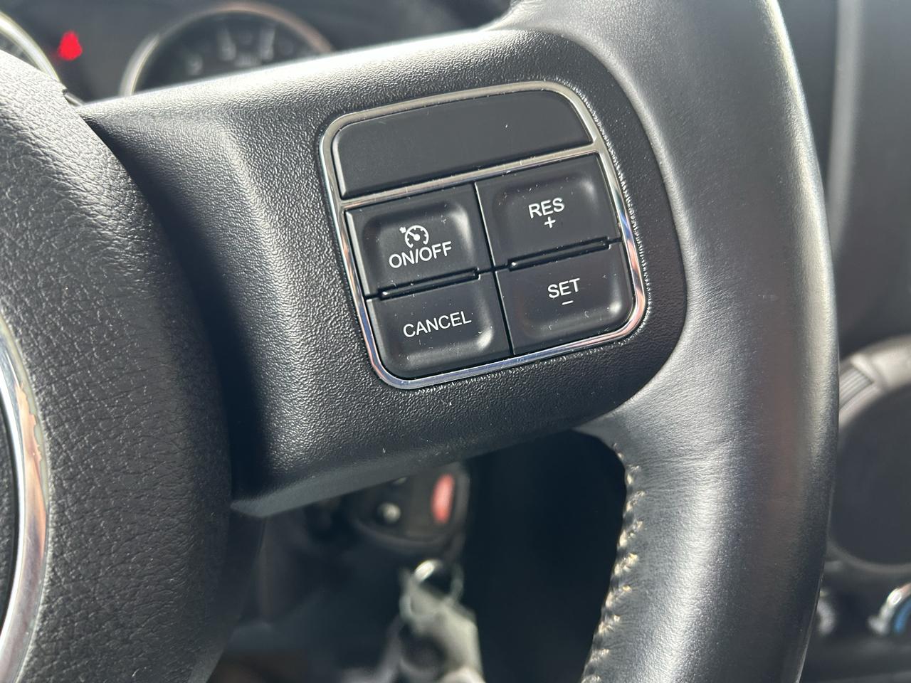 Jeep Wrangler Unlimited 4WD 4dr Sport 2015