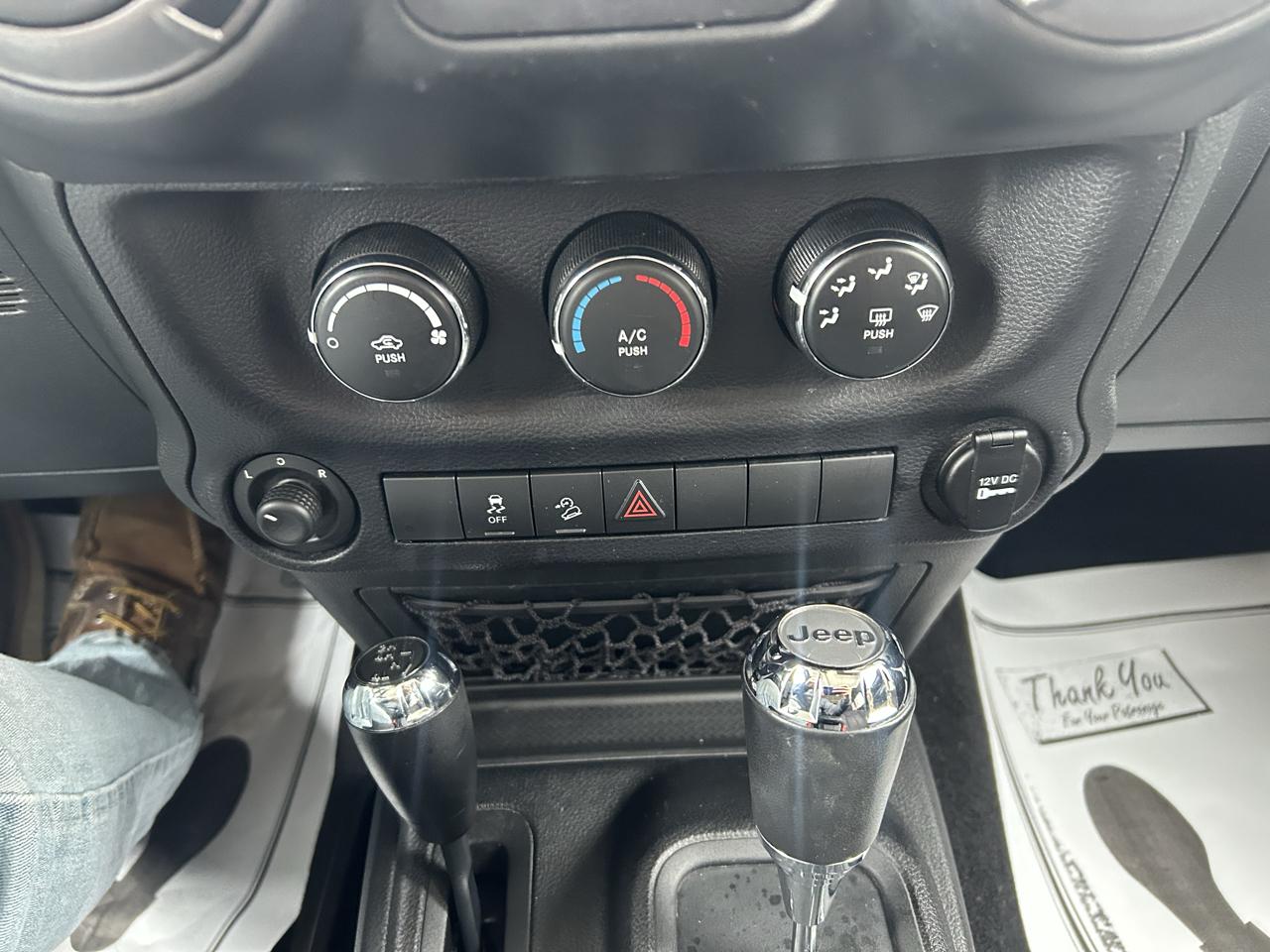 Jeep Wrangler Unlimited 4WD 4dr Sport 2015