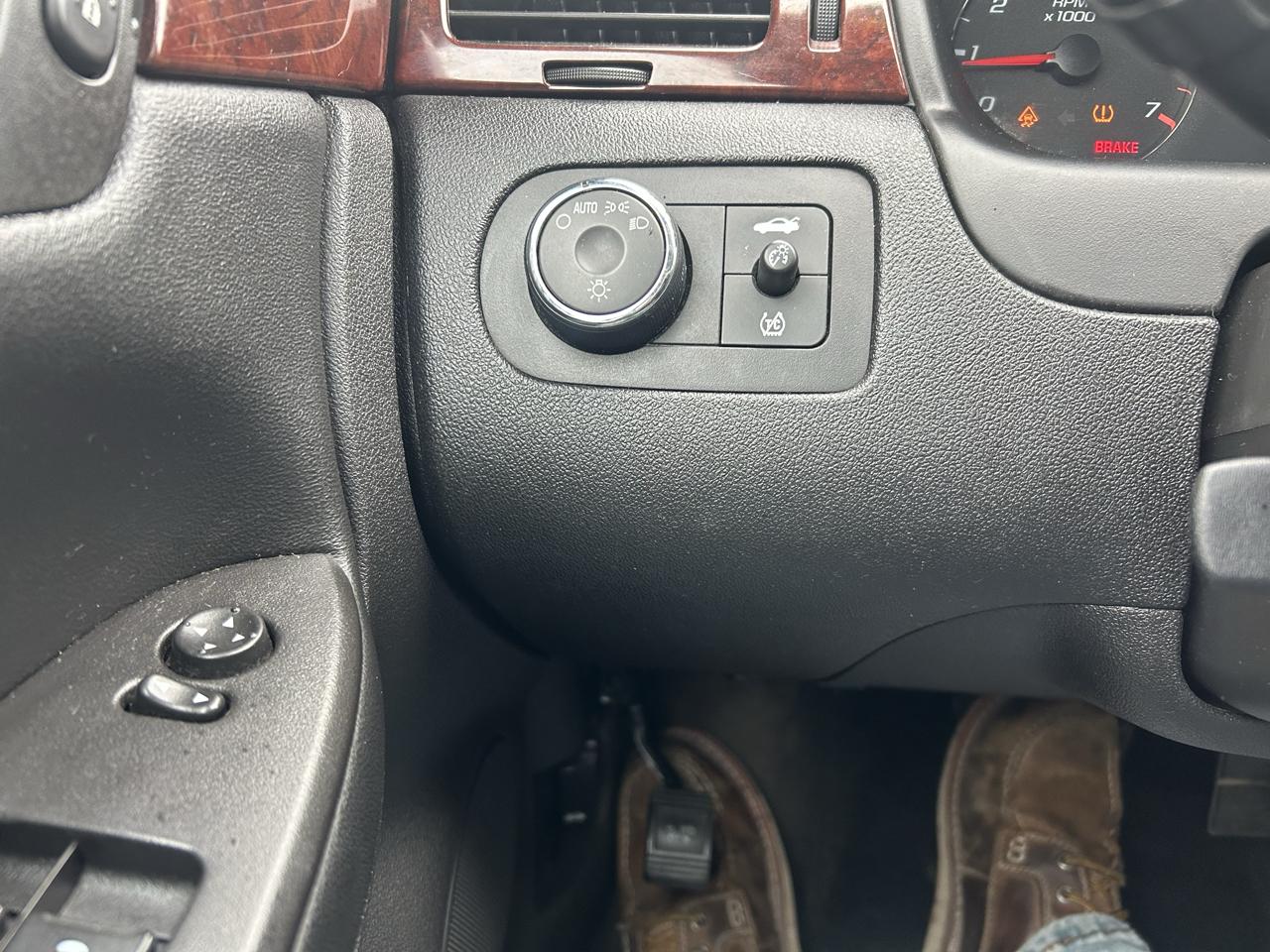 Chevrolet Impala 4dr Sdn 3.5L LT 2007