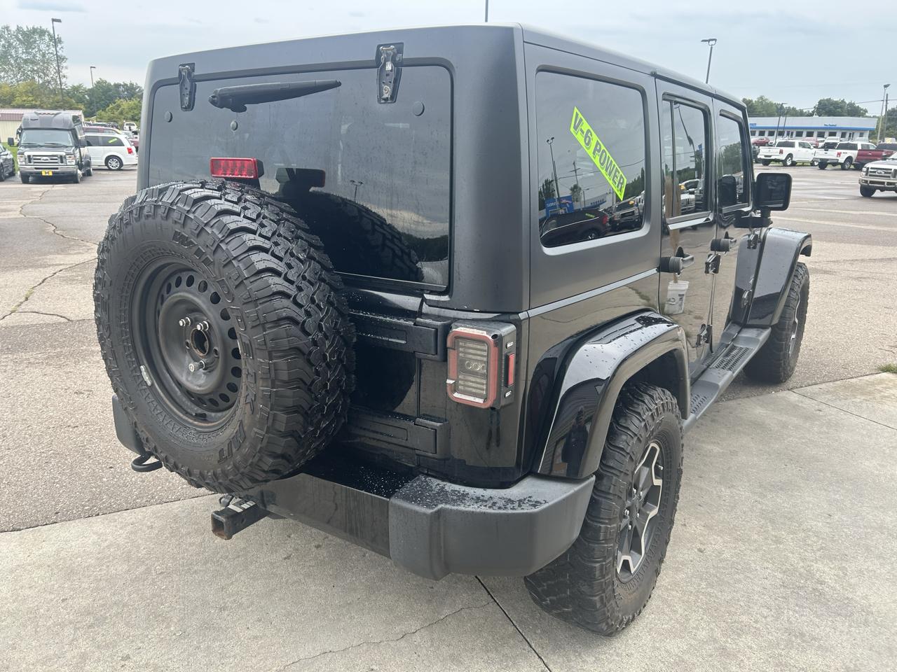 Jeep Wrangler Unlimited 4WD 4dr Sahara 2016
