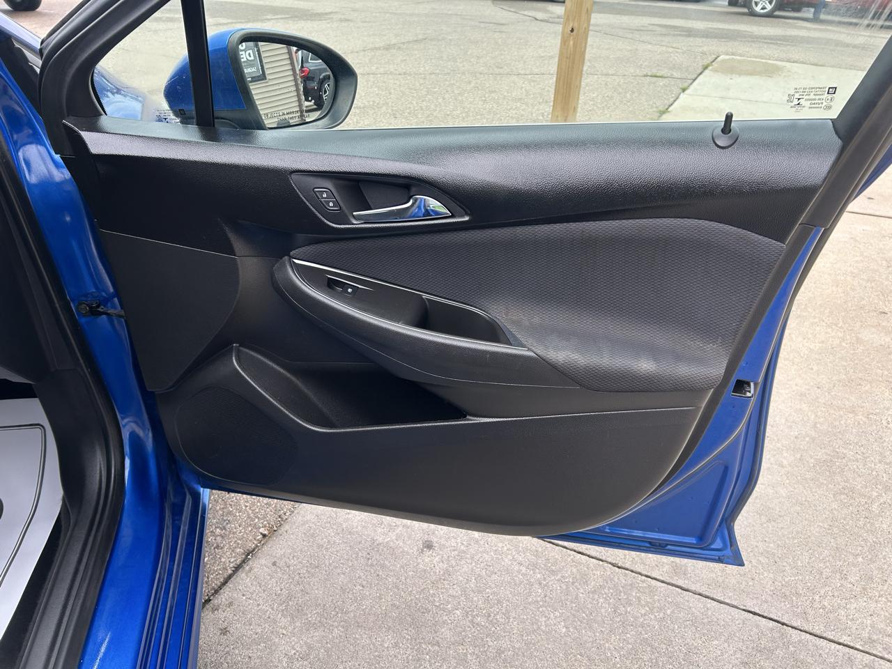 Chevrolet Cruze 4dr Sdn 1.4L LT w/1SD 2018