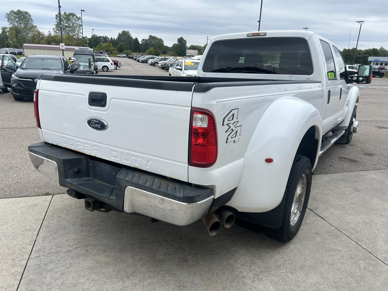Ford Super Duty F-450 DRW 4WD Crew Cab 172" XLT 2014