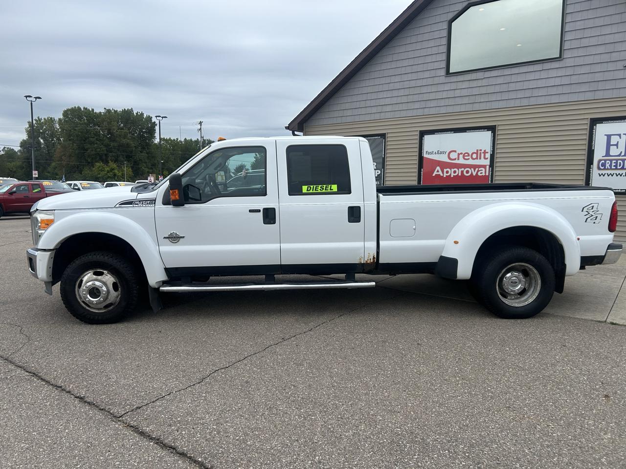 Ford Super Duty F-450 DRW 4WD Crew Cab 172" XLT 2014