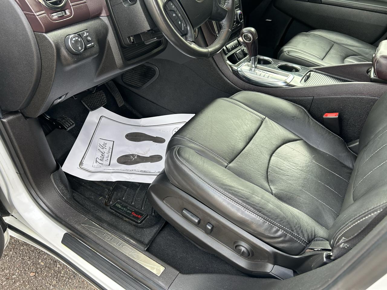 Buick Enclave AWD 4dr Leather 2017