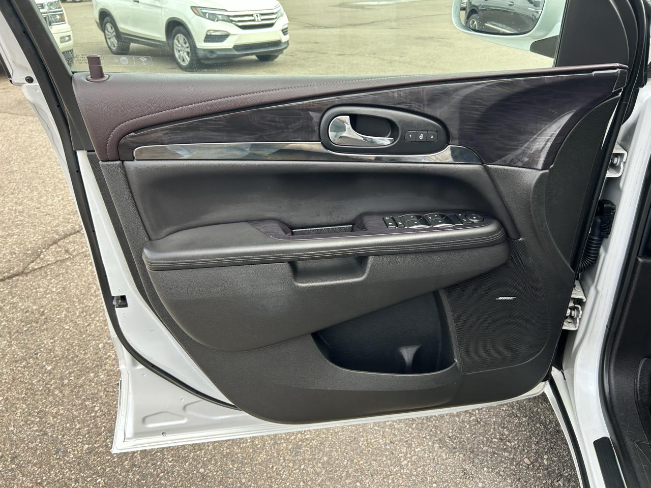 Buick Enclave AWD 4dr Leather 2017