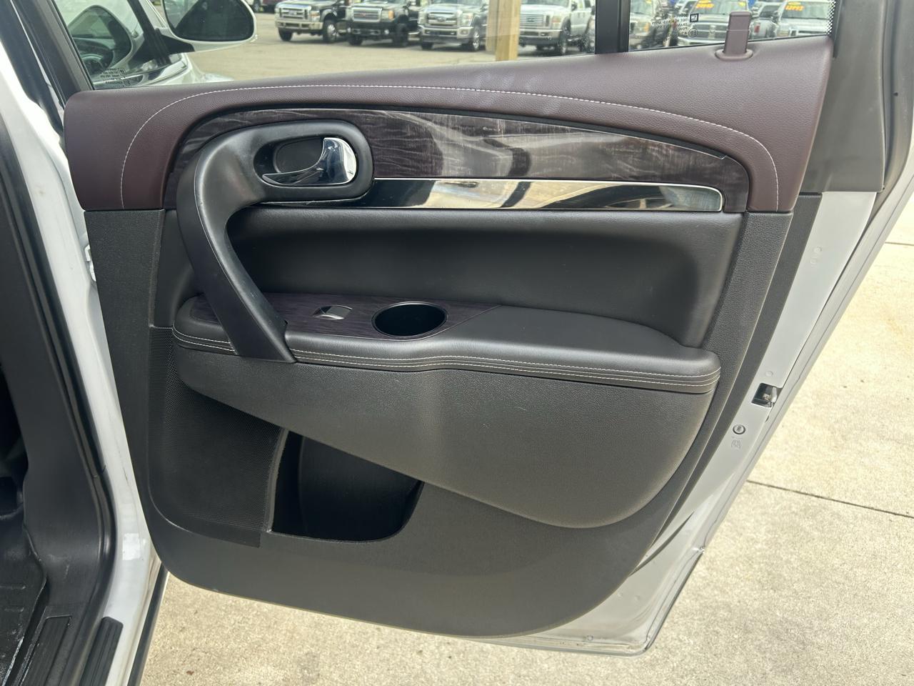 Buick Enclave AWD 4dr Leather 2017