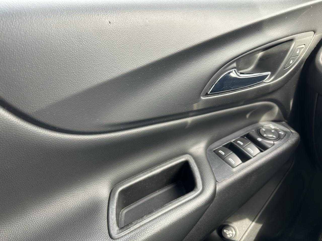 Chevrolet Equinox FWD 4dr LT w/1LT 2018