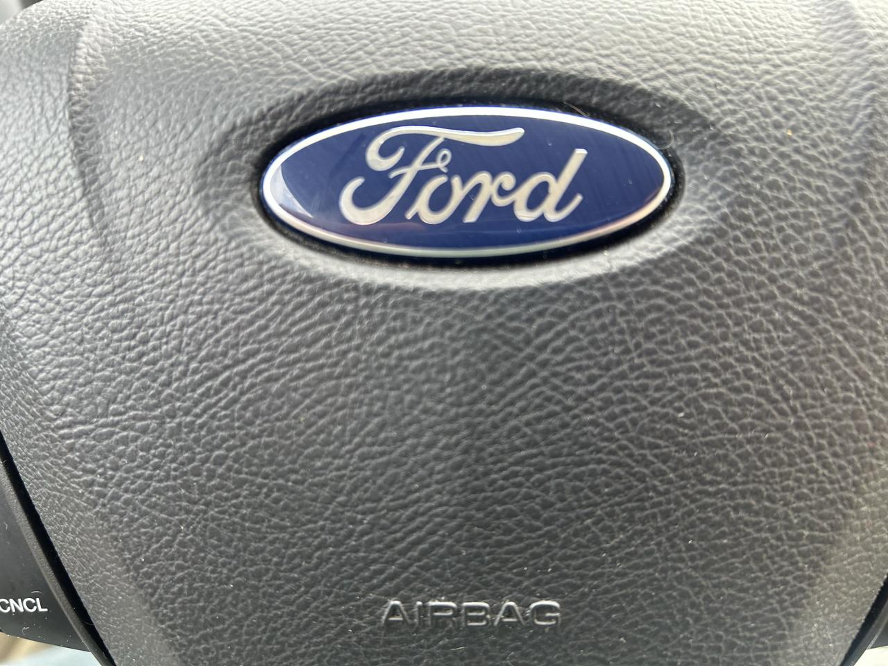 Ford Fusion 4dr Sdn SE FWD 2016