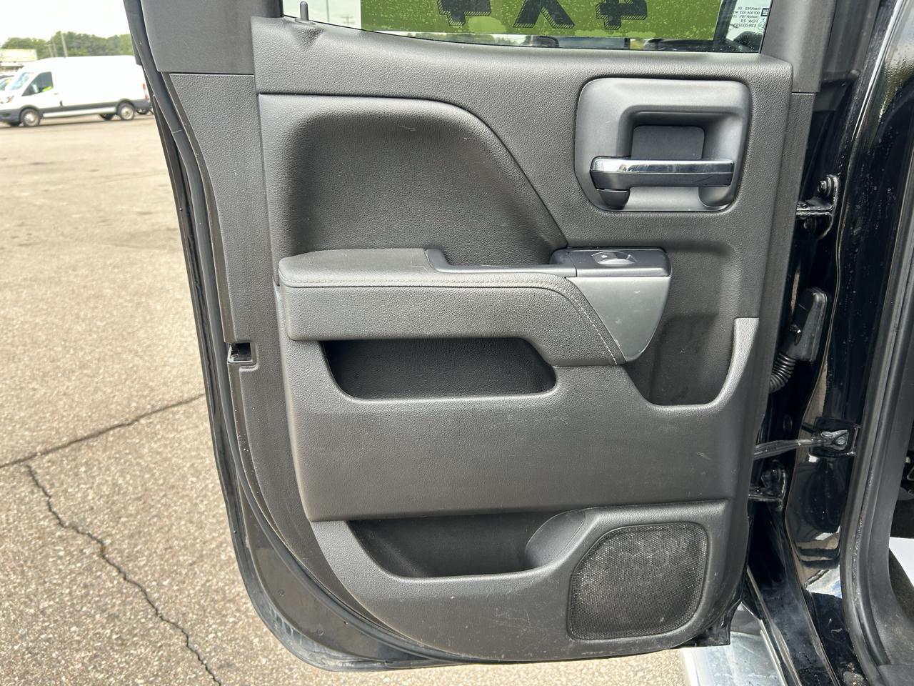 Chevrolet Silverado 2500HD Built After Aug 14 4WD Double Cab 144.2" LT 2015