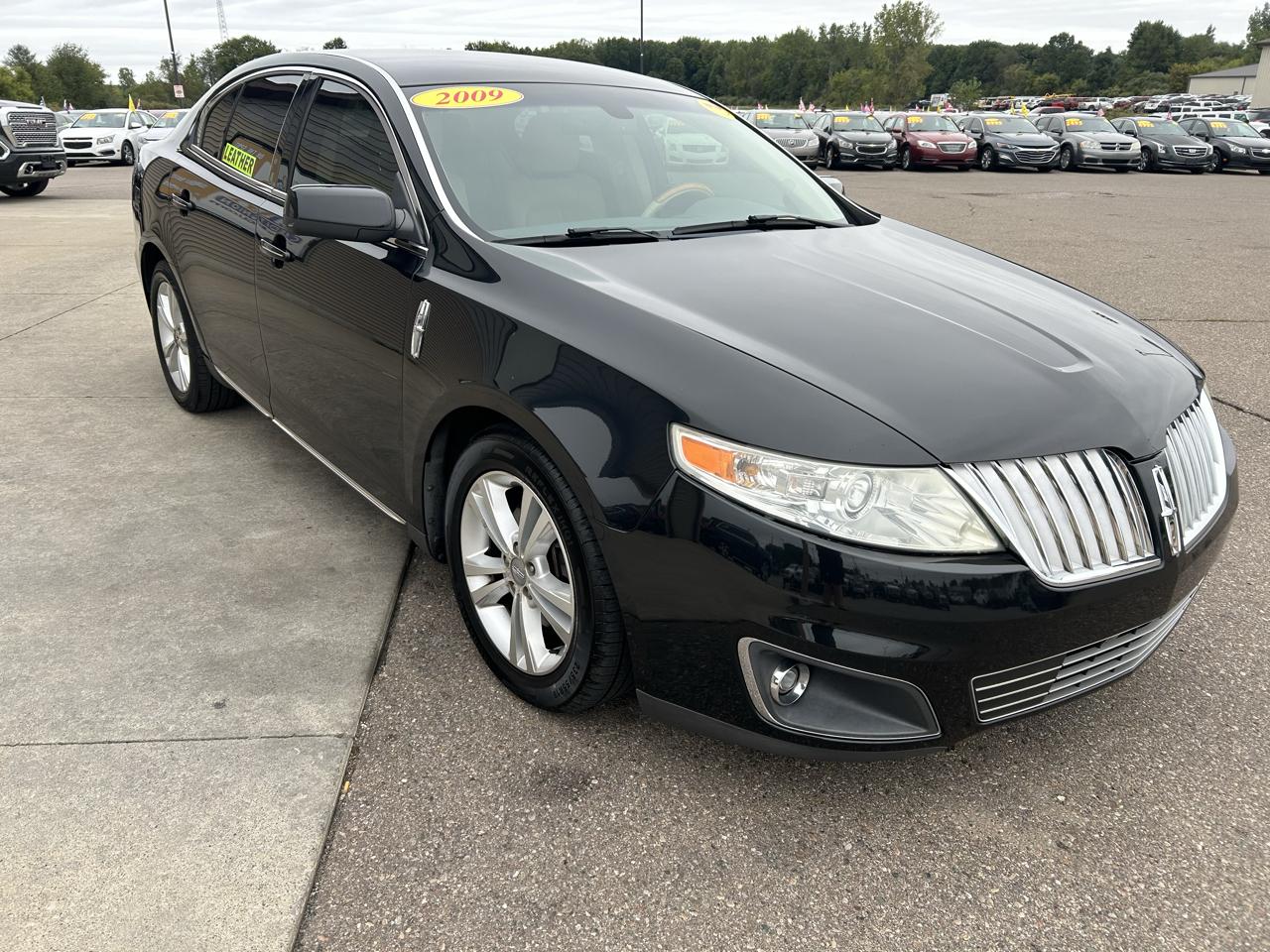 Lincoln MKS 4dr Sdn AWD 2009