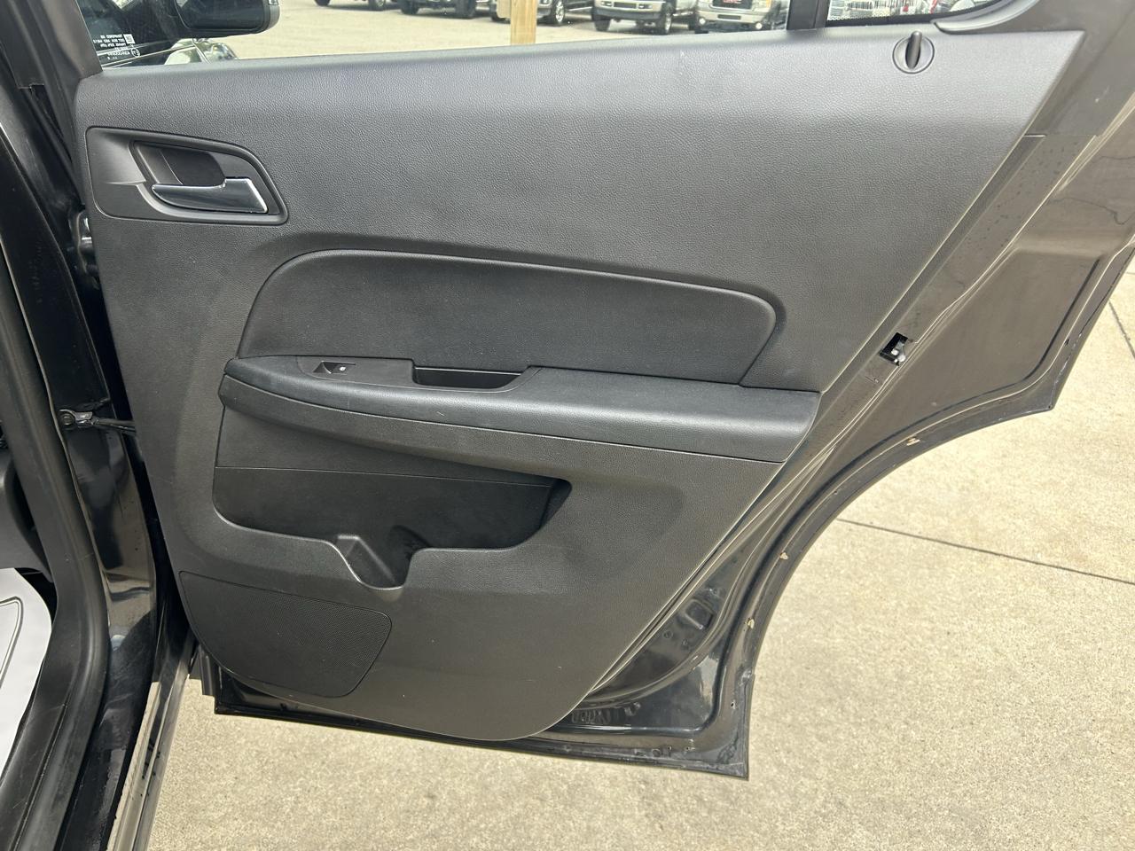 Chevrolet Equinox FWD 4dr LT w/1LT 2015